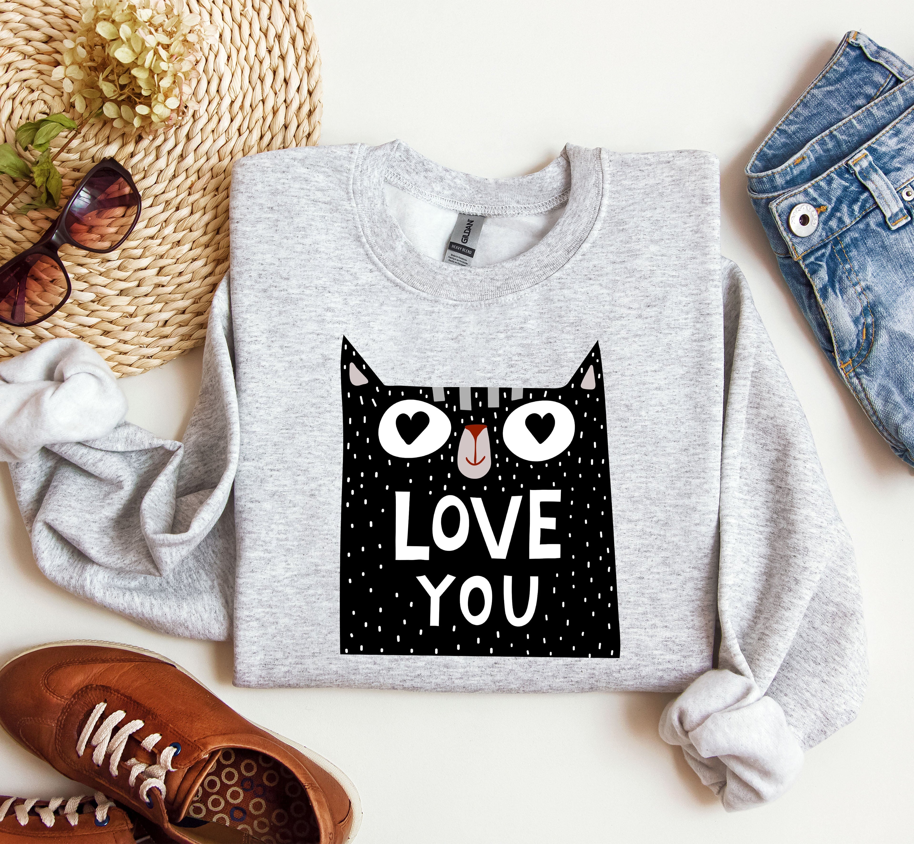 Retro Mini Cat Vintage Valentine's Day Extra Soft Cozy Fleece For Cat Lovers Graphic Sweatshirt