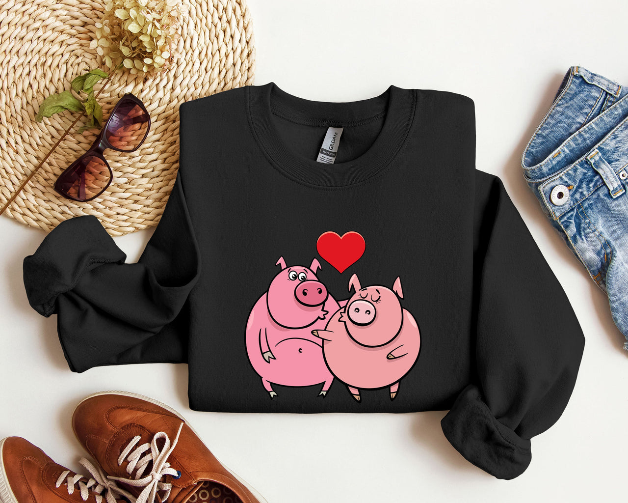 Retro Pig Lovers Funny Vintage Valentine's Day Cozy Casual Everyday Premium Sweatshirt