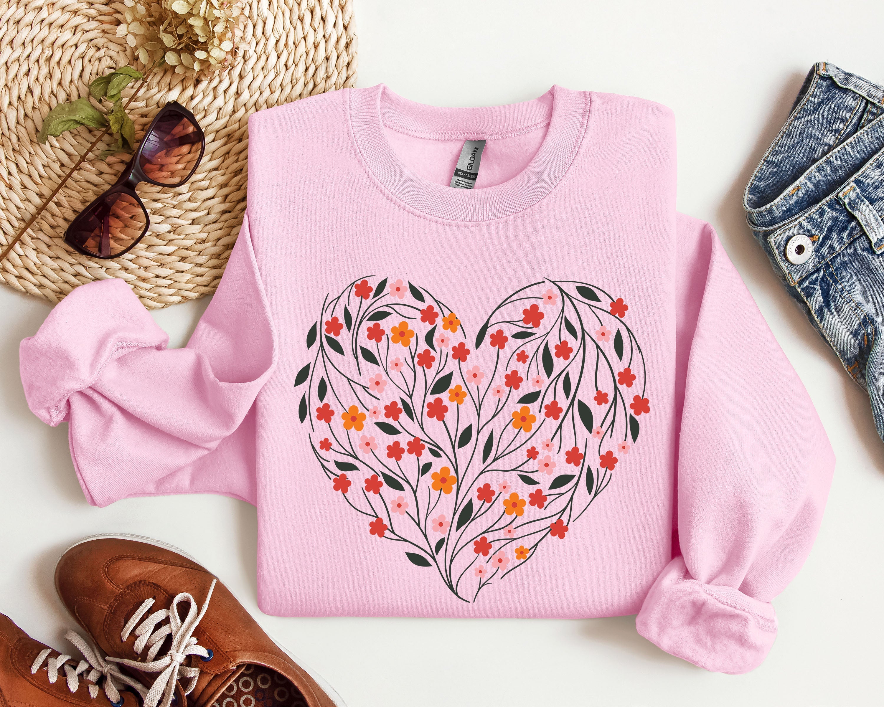 Vintage Wildflowers Heart Floral Romance Valentine's Day Love Garden Scene Sweatshirt