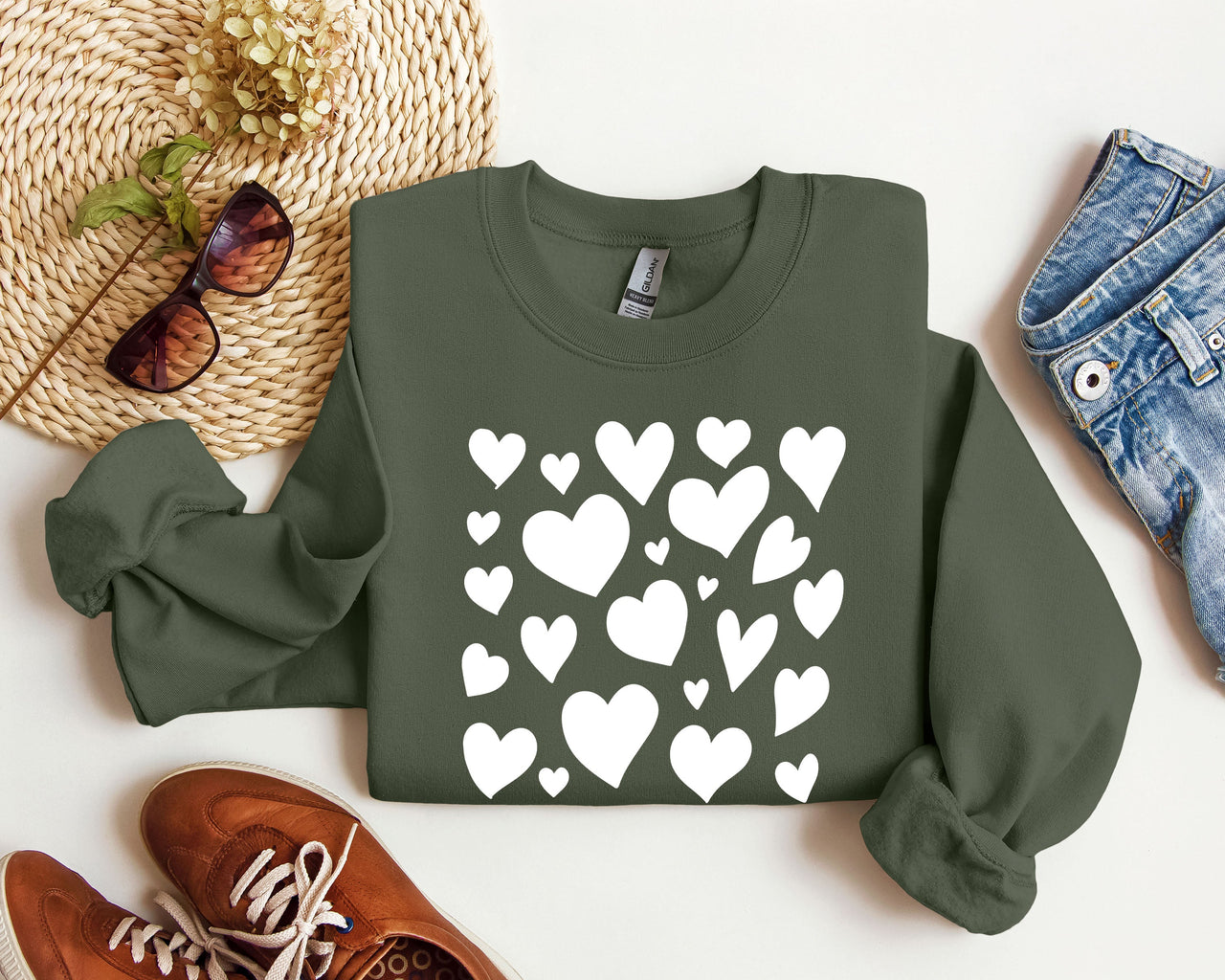 Mini Valentine's Hearts Vintage Valentine's Day Cozy Winter Soft Fleece Sweatshirt