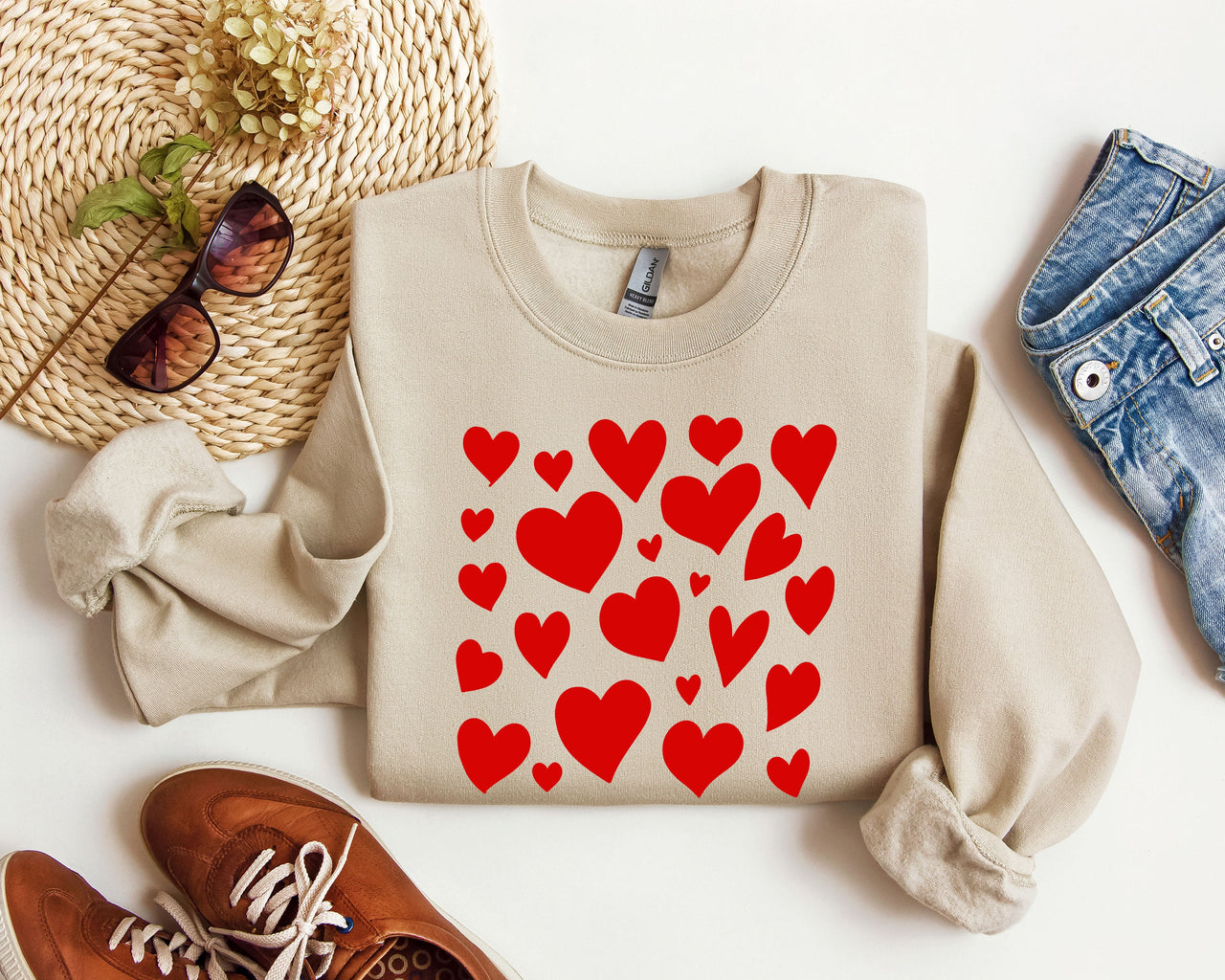 Mini Valentine's Hearts Vintage Valentine's Day Cozy Winter Soft Fleece Sweatshirt