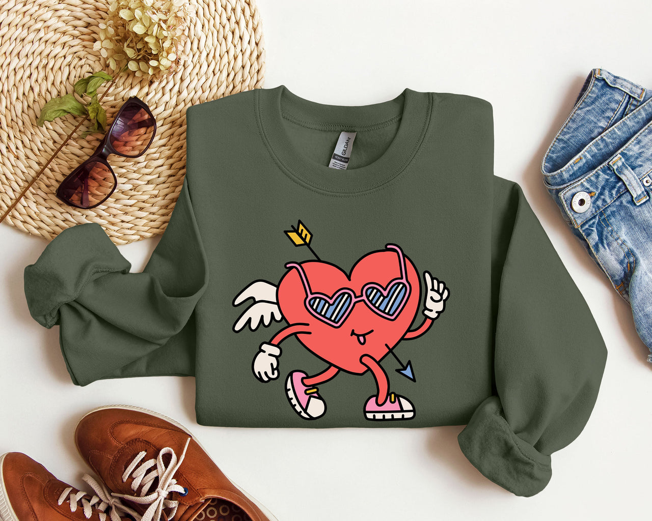 Mini Retro Heart Vintage Valentine's Day Print Cozy Fleece Classic Style For Everyday Wear Sweatshirt
