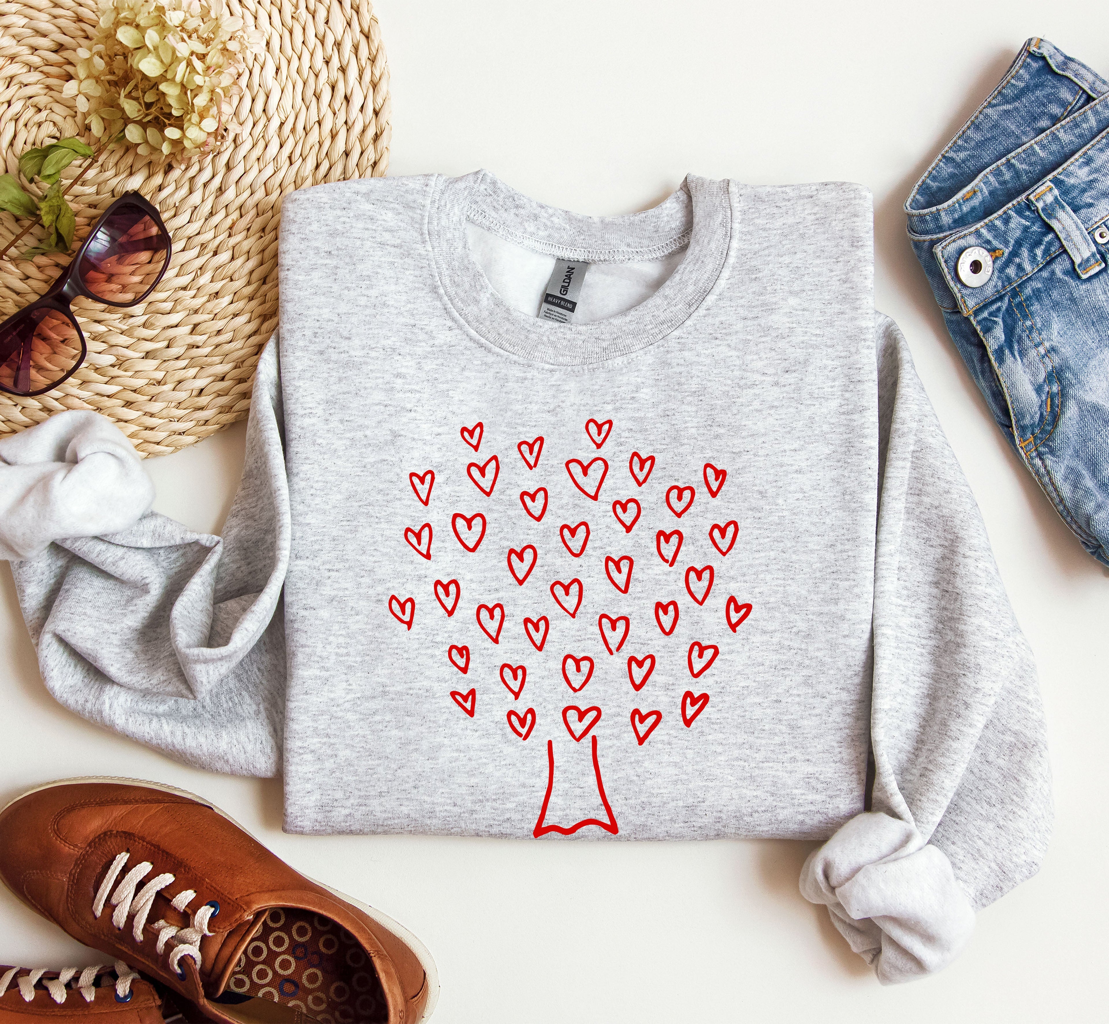 Retro Heart Tree Vintage Valentine's Day Love Letter Edition Cozy Classic Sweatshirt