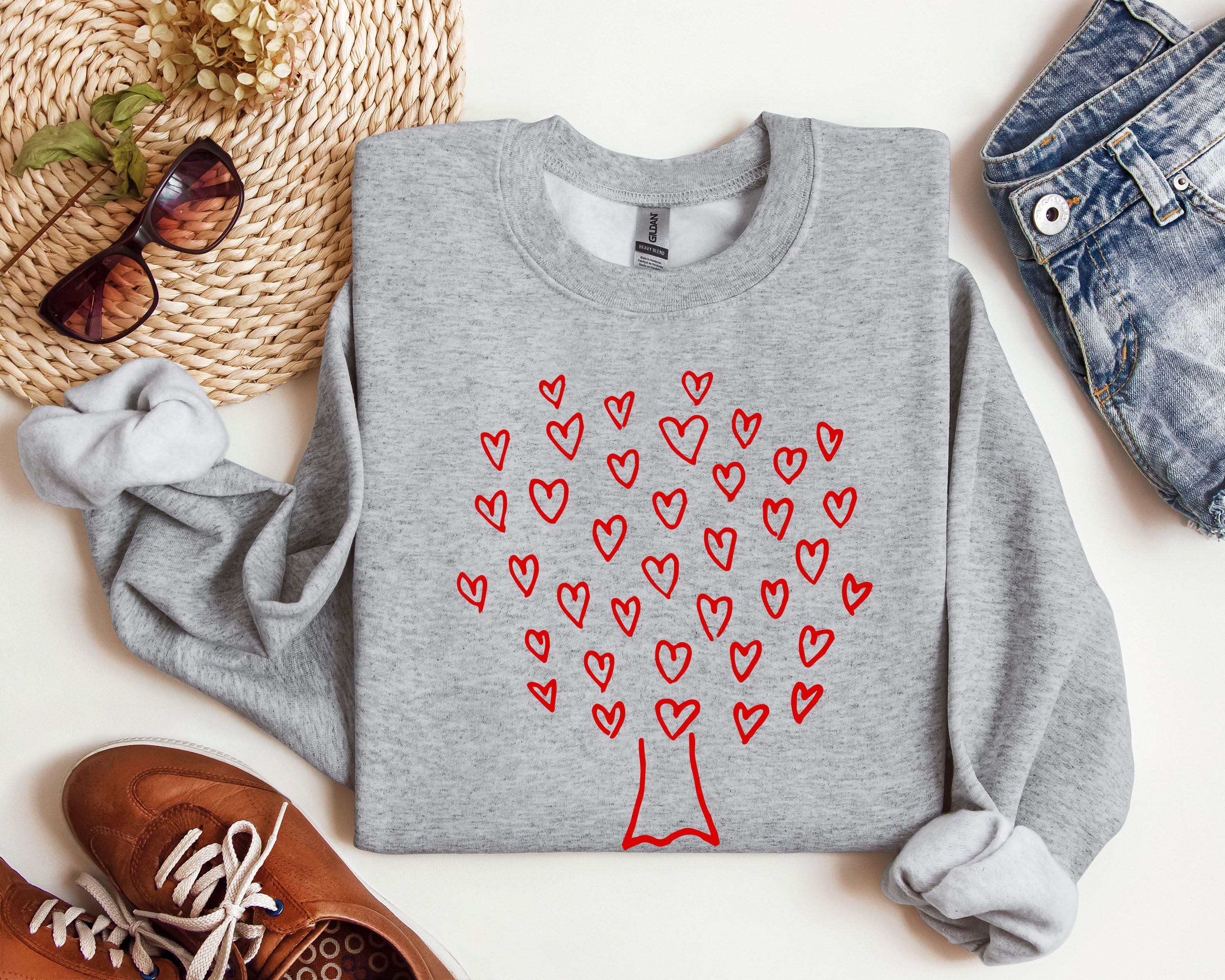 Retro Heart Tree Vintage Valentine's Day Love Letter Edition Cozy Classic Sweatshirt
