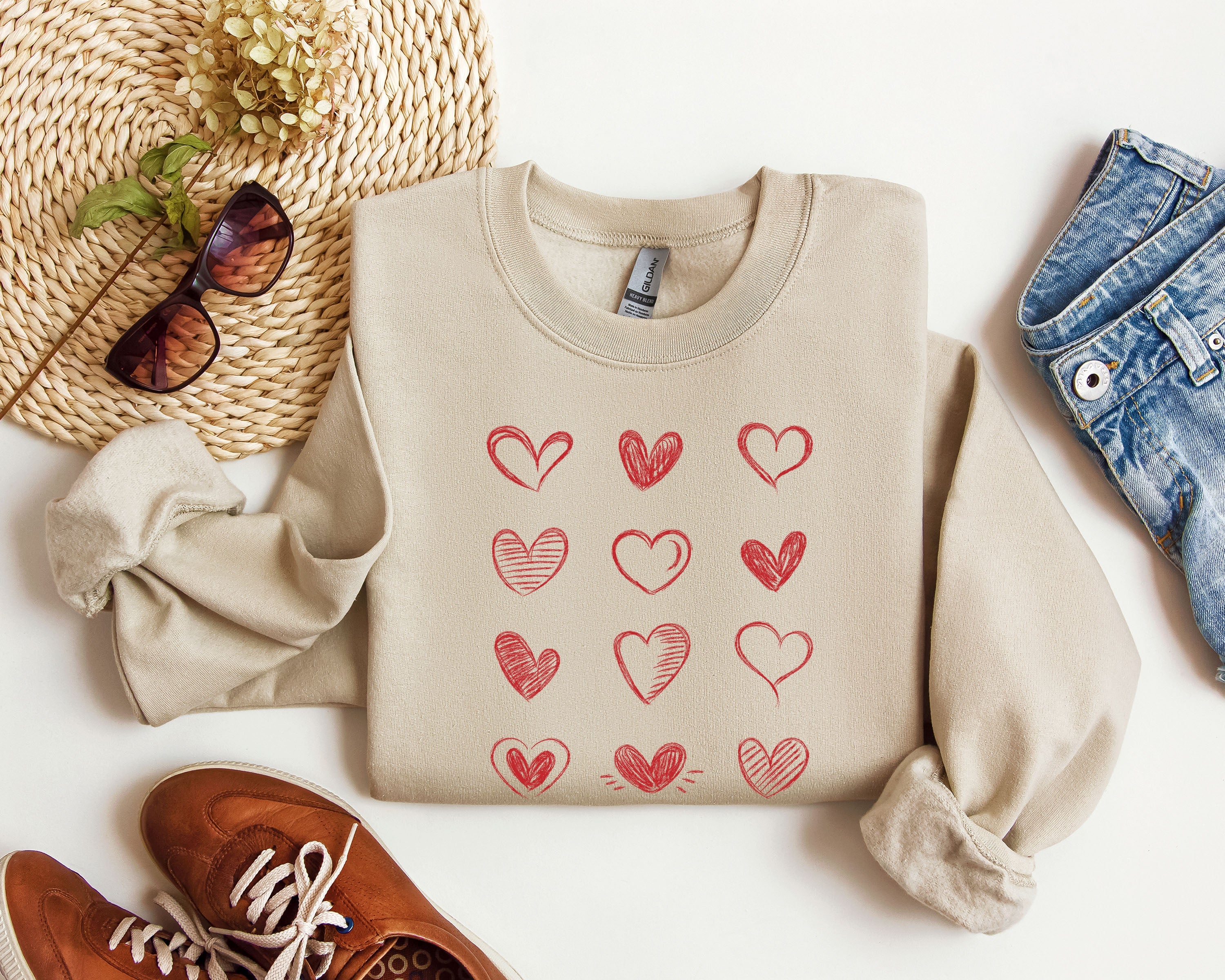 Retro Chic Hearts Vintage Valentine's Day Nostalgic Romance Graphic Print Sweatshirt
