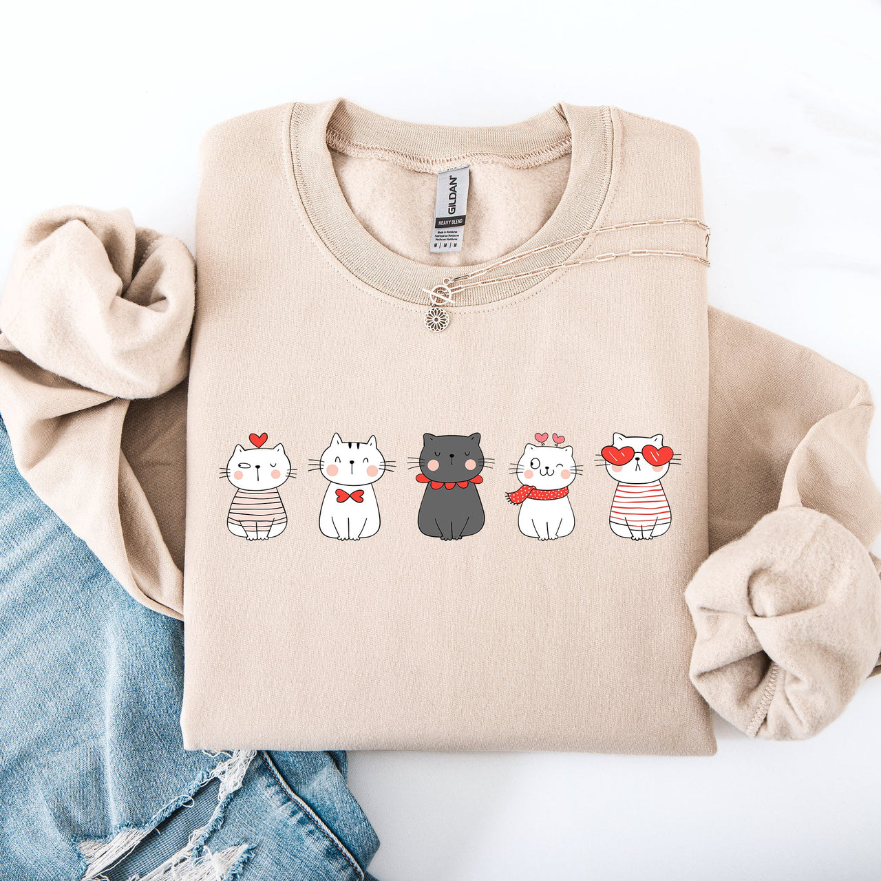 Valentine's Cat Cute Kawaii Love Heart Illustration With Cozy Fleece Theme For Lovers Sweatshirt