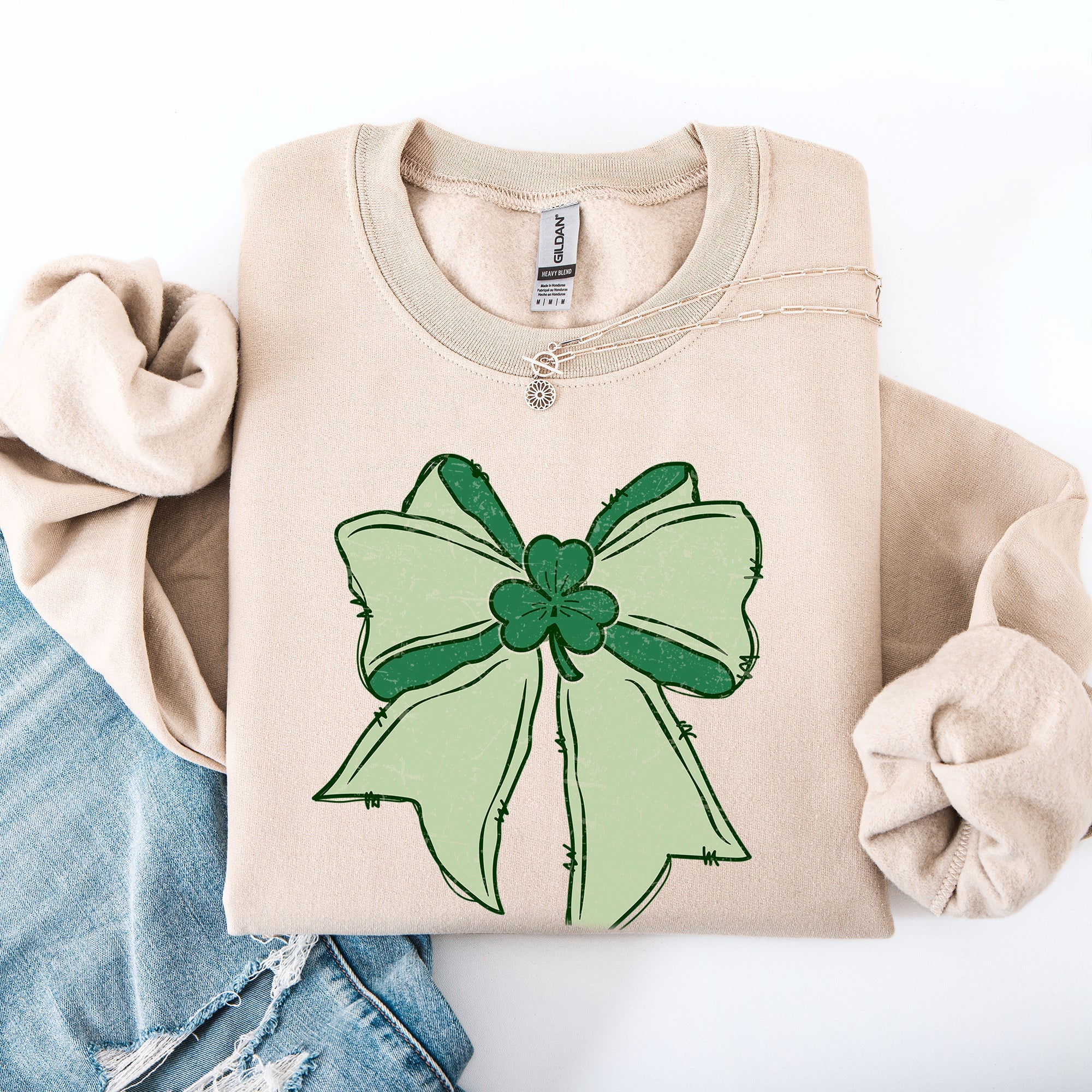 Vintage Bow Coquette St Patrick's Day Shamrock Clover Leprechaun Lucky Sweatshirt