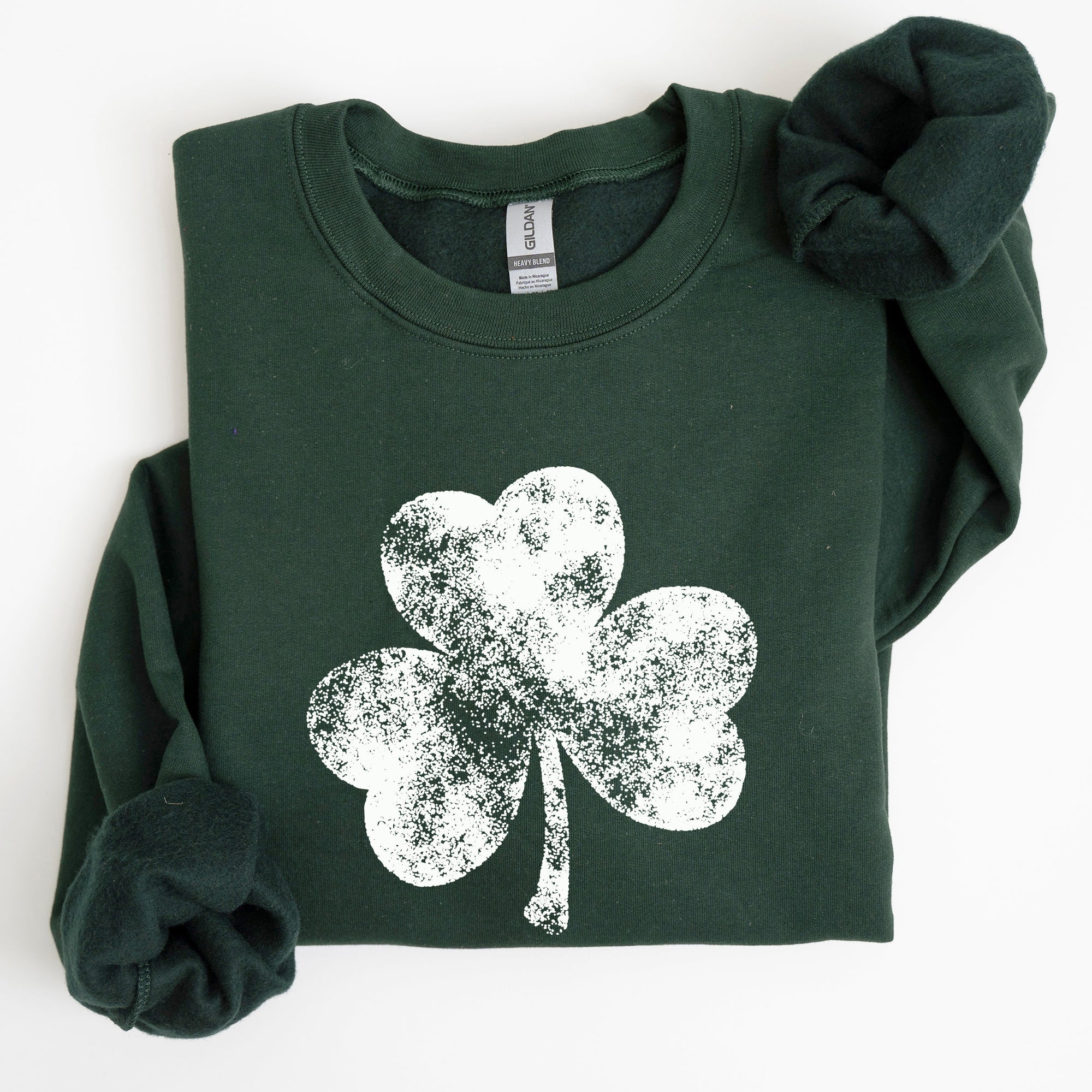 Vintage Shamrock St Patrick's Day Celebration Irish Pride Classic Motif For Festive Wear Sweatshirt