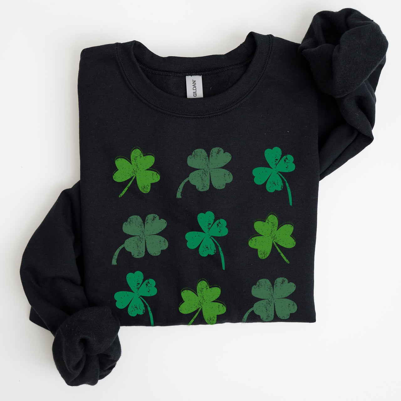 Vintage Shamrocks Ireland Clover St Patrick's Day Irish Heritage Collectible Sweatshirt