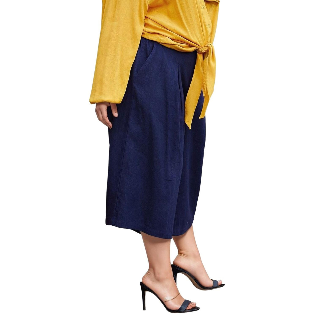 Pleione Plus Women's Pleated Wide Leg Capris