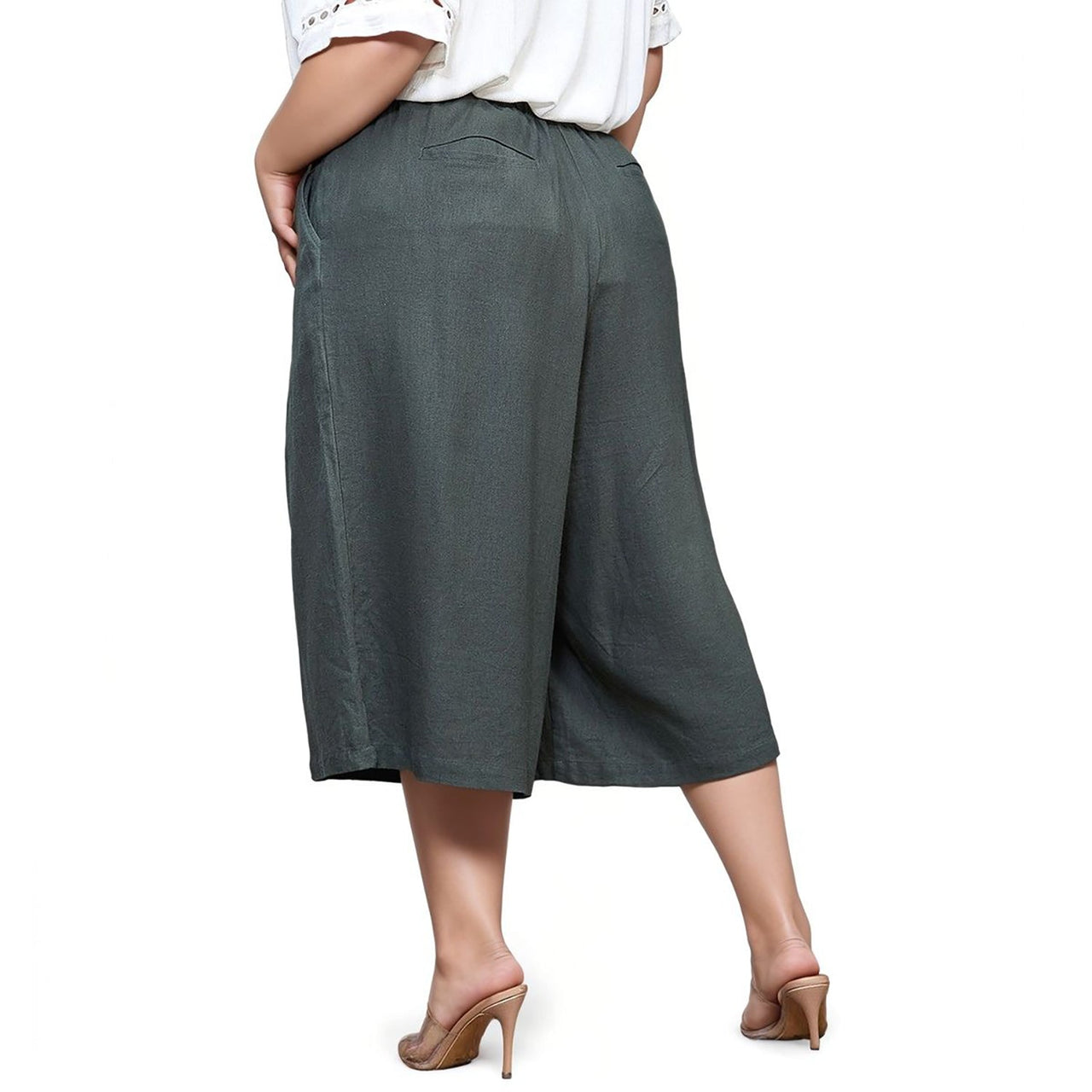 Pleione Plus Women's Pleated Wide Leg Capris