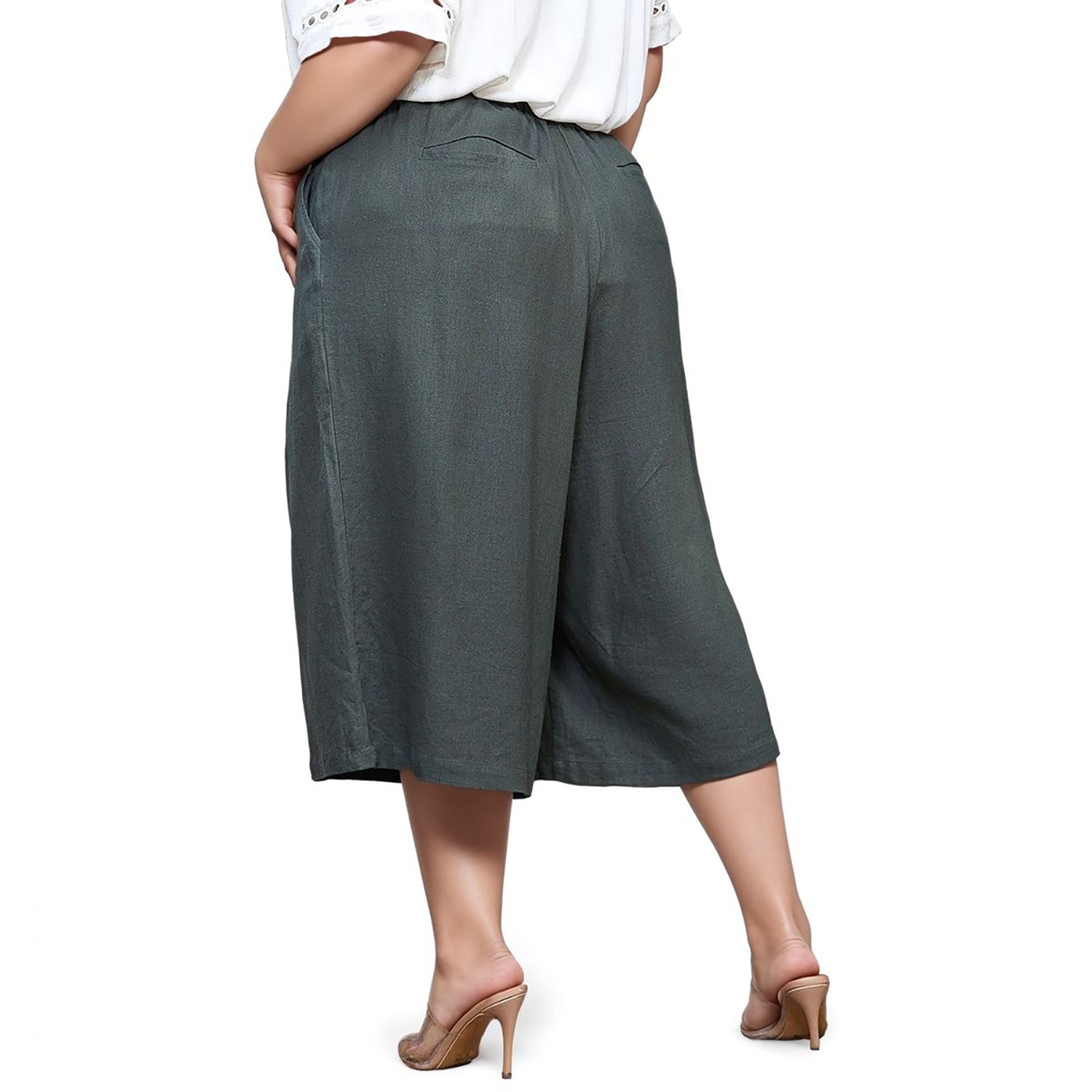 Pleione Plus Women's Pleated Wide Leg Capris