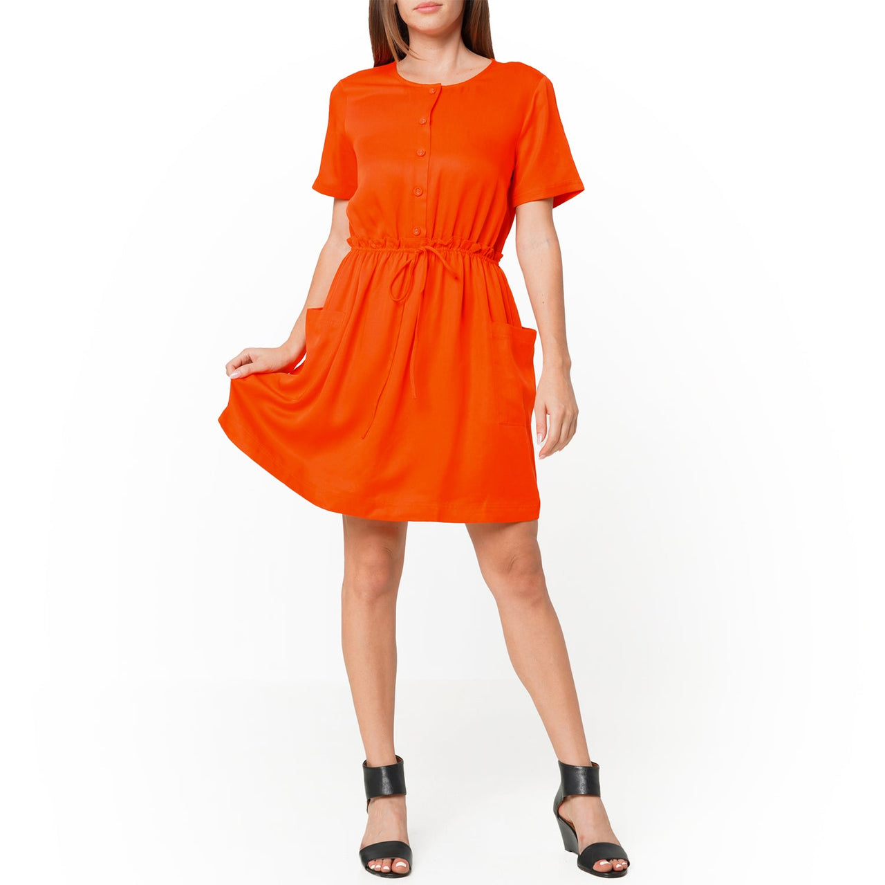 files/WQI72244-POP-XS06M-Poppy-Nurode-2.jpg