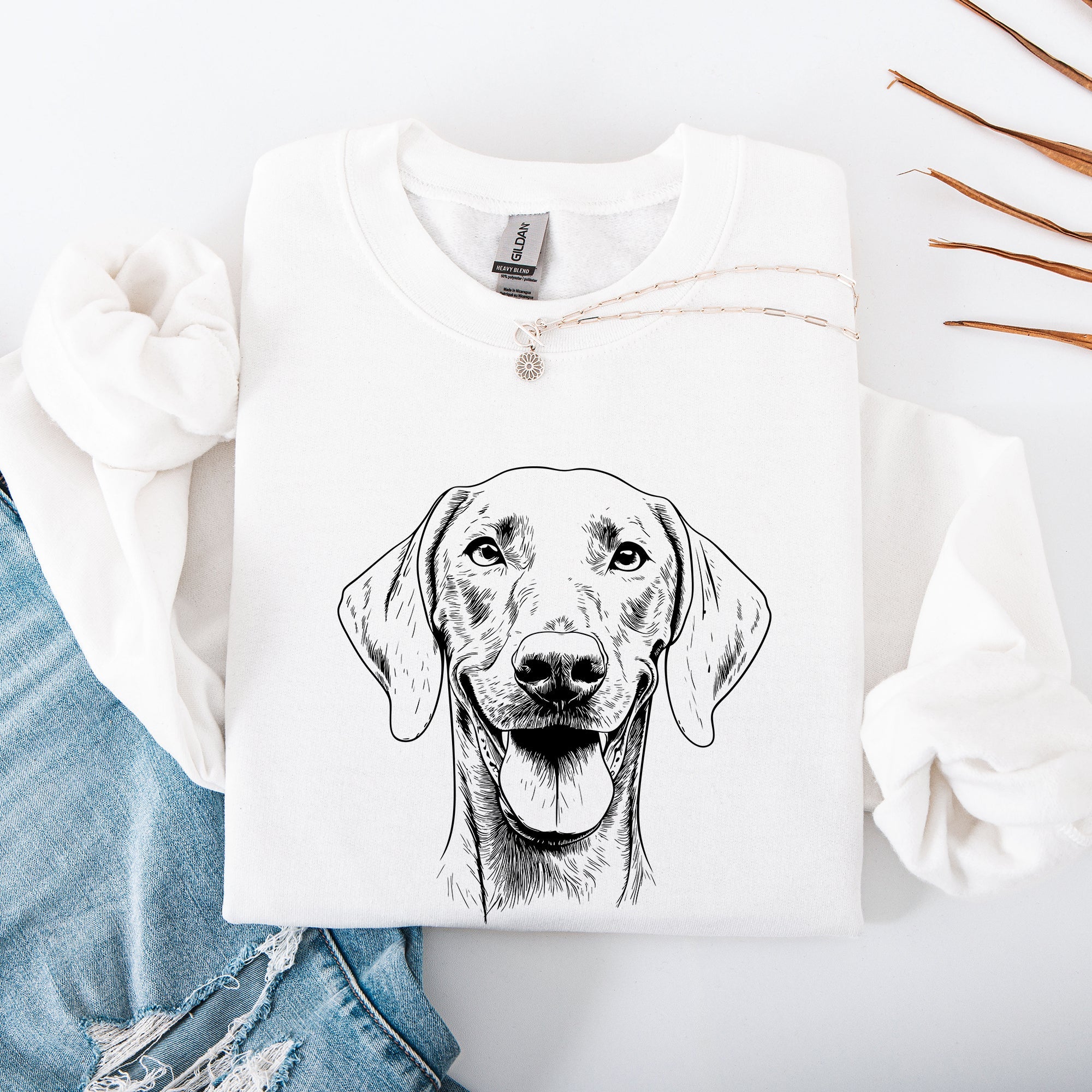 Weimaraner Dog Lover Portrait Graphic Celebrating This Beloved Breed For Proud Pet Parents Worldwide Sweatshirt