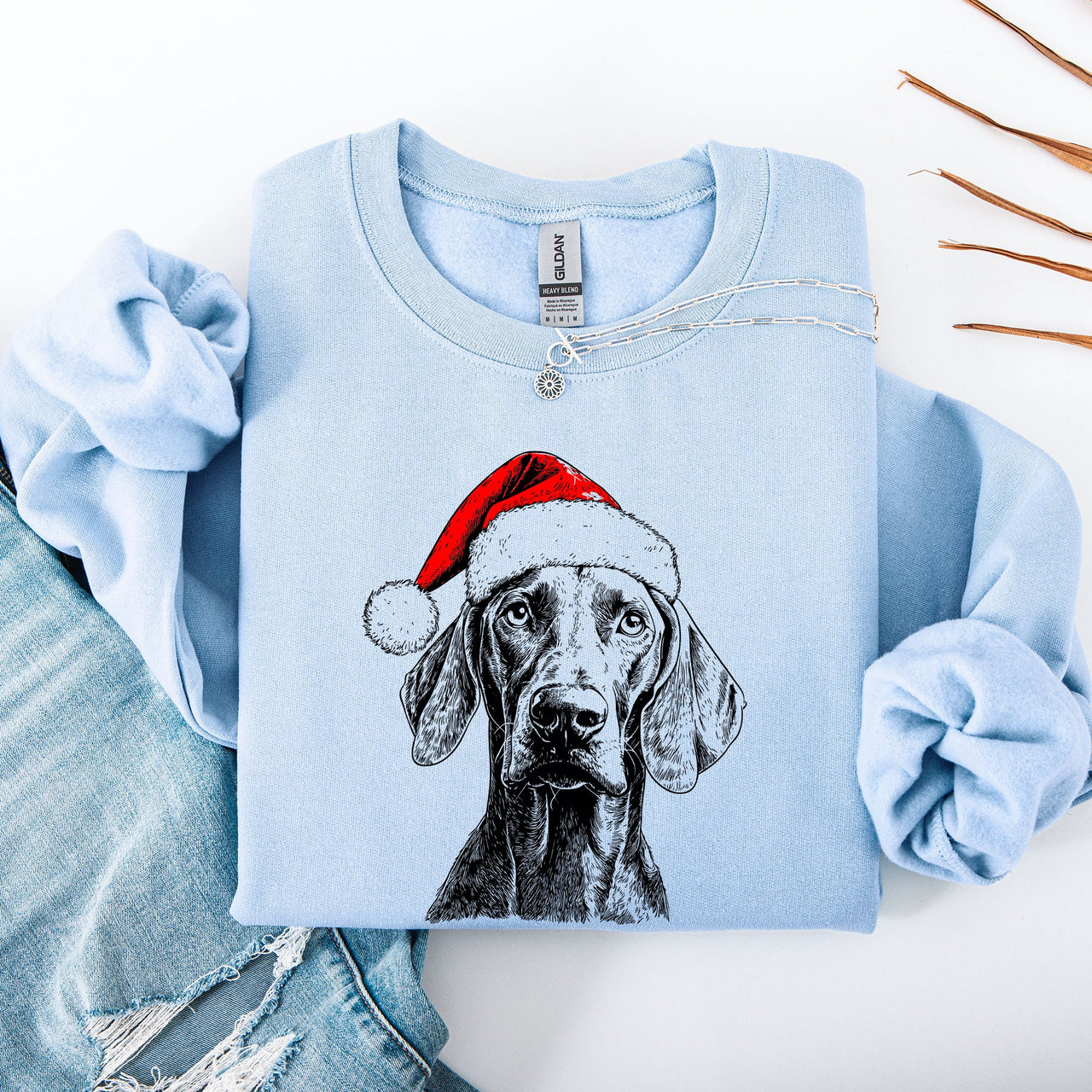 Weimaraner Santa Christmas Dog Lover Festive Portrait With Santa Hat And Holiday Cheer For Pet Parents Sweatshirt