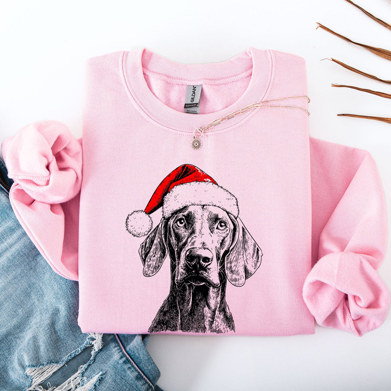 Weimaraner Santa Christmas Dog Lover Festive Portrait With Santa Hat And Holiday Cheer For Pet Parents Sweatshirt