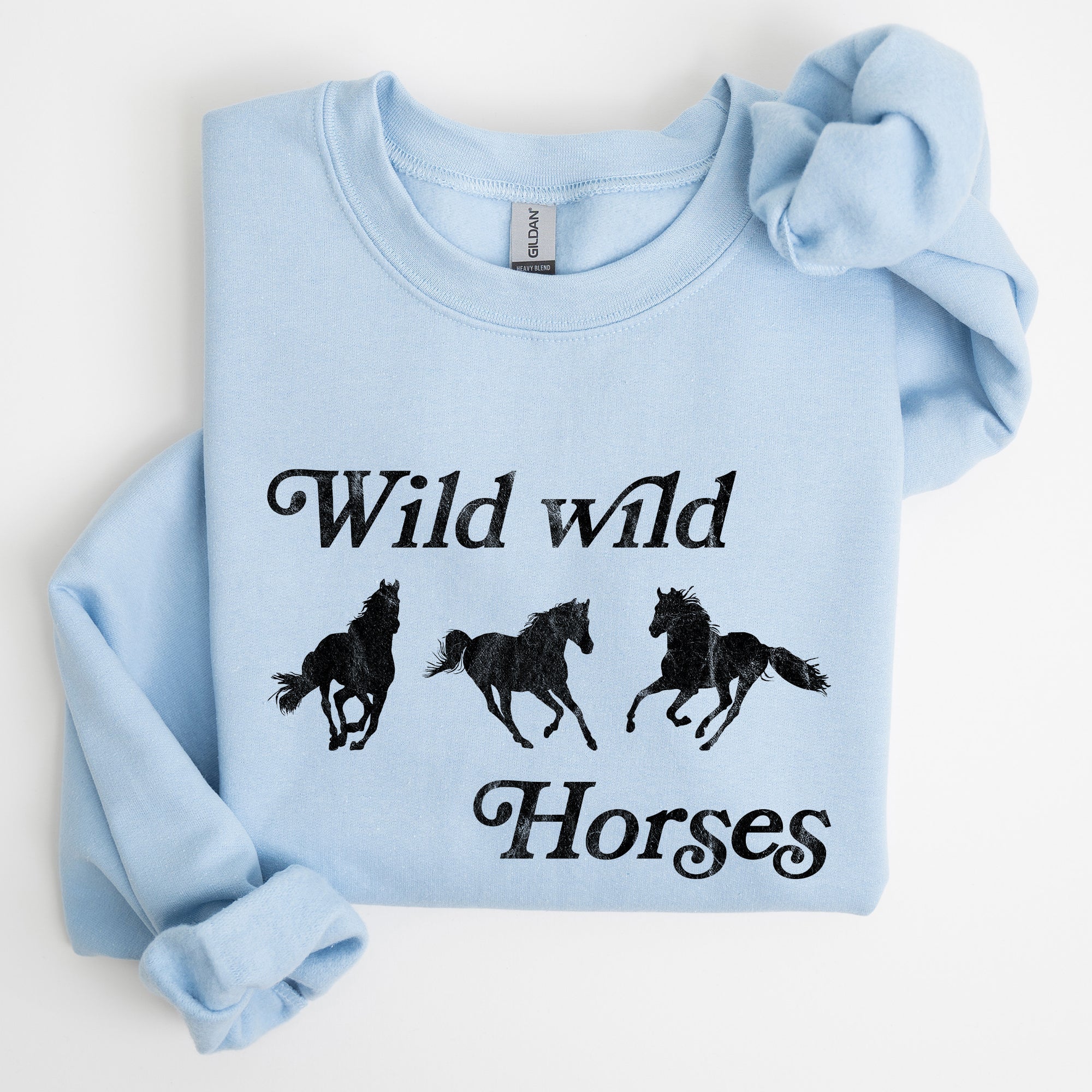 Wild Wild Horses Country Cowboy Retro Cowgirl Western Spirit Vintage Americana Classic Ride Rodeo Soul Sweatshirt