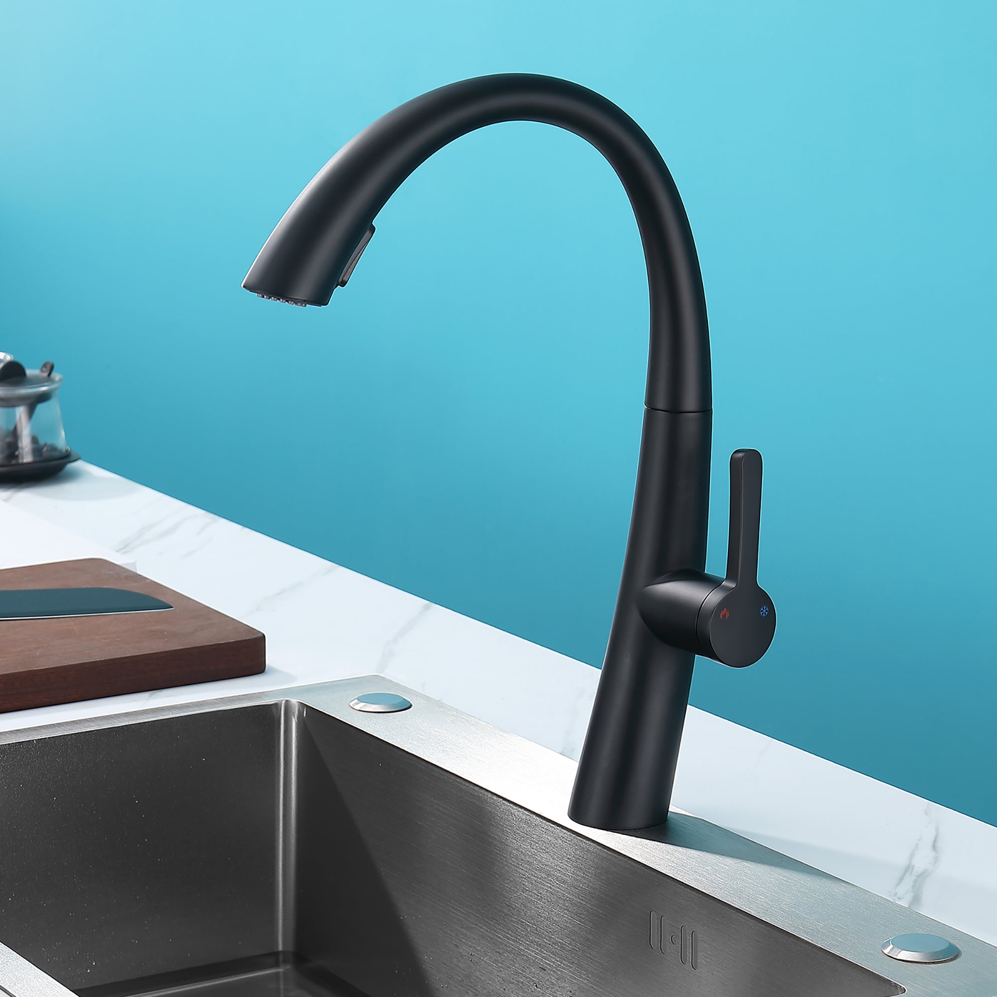 Matte Black High-Arc Stainless Steel Pull Out Kitchen Faucet with Dual Modes and 360-Degree Rotation