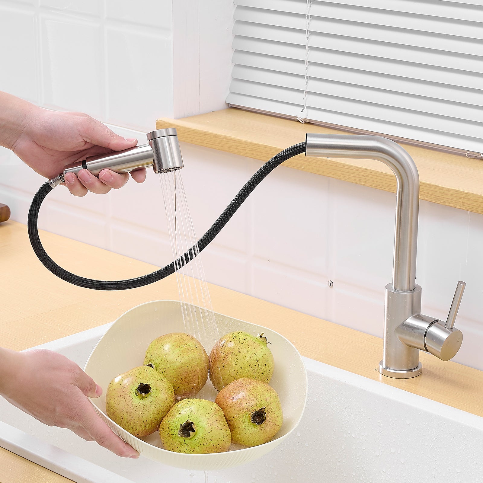 Sink Faucet, Black Kitchen Faucets with Pull out Sprayer, Bathroom Sink Faucets Mini Bar Prep Faucet