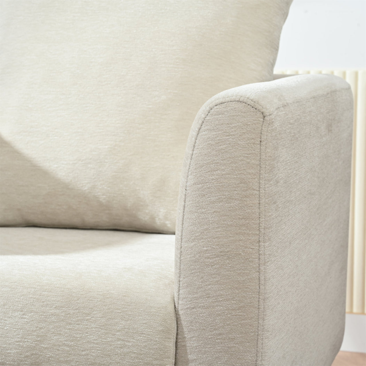 Modern Chenille Accent Chair, Upholstered Armchair for Living Room, Mid Century Fabric Lounge Chair w/Pillow, Comfortable Reading Chair with Wood Legs for Living Room, Bedroom, Reception Room (Beige)