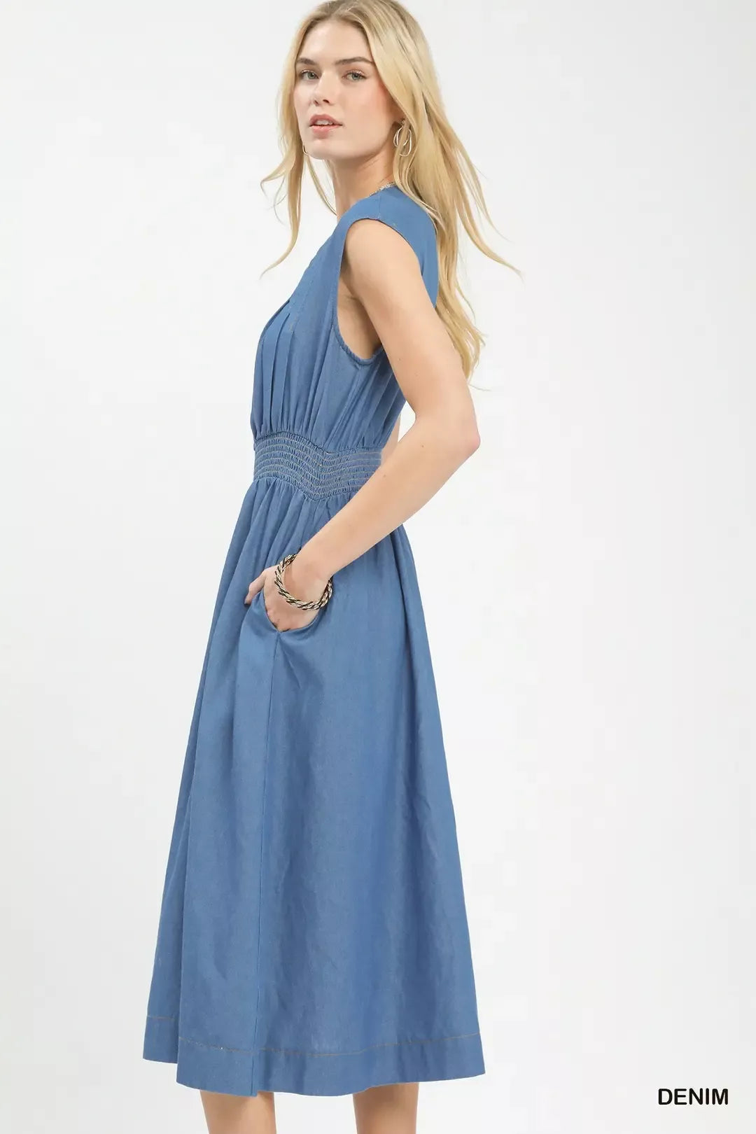 Umgee Denim Sleeveless Zip-Front Smocked Waist Midi Dress