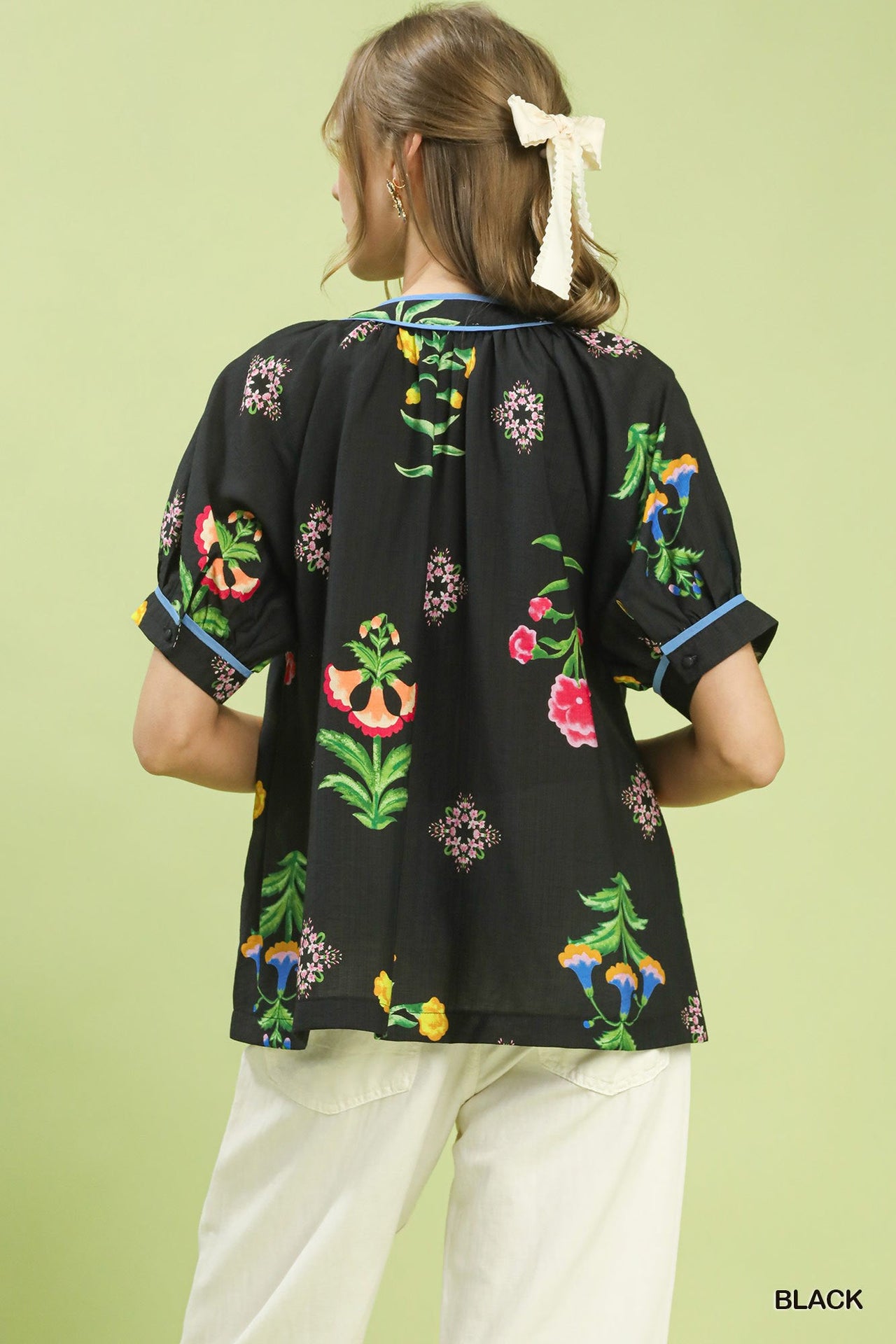 Umgee Botanical Print Contrast Trim Button Blouse