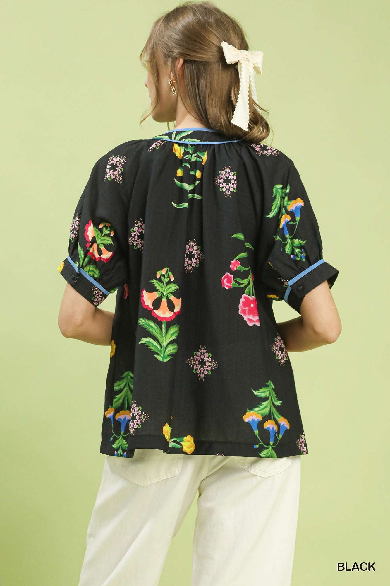 Umgee Botanical Print Contrast Trim Button Blouse