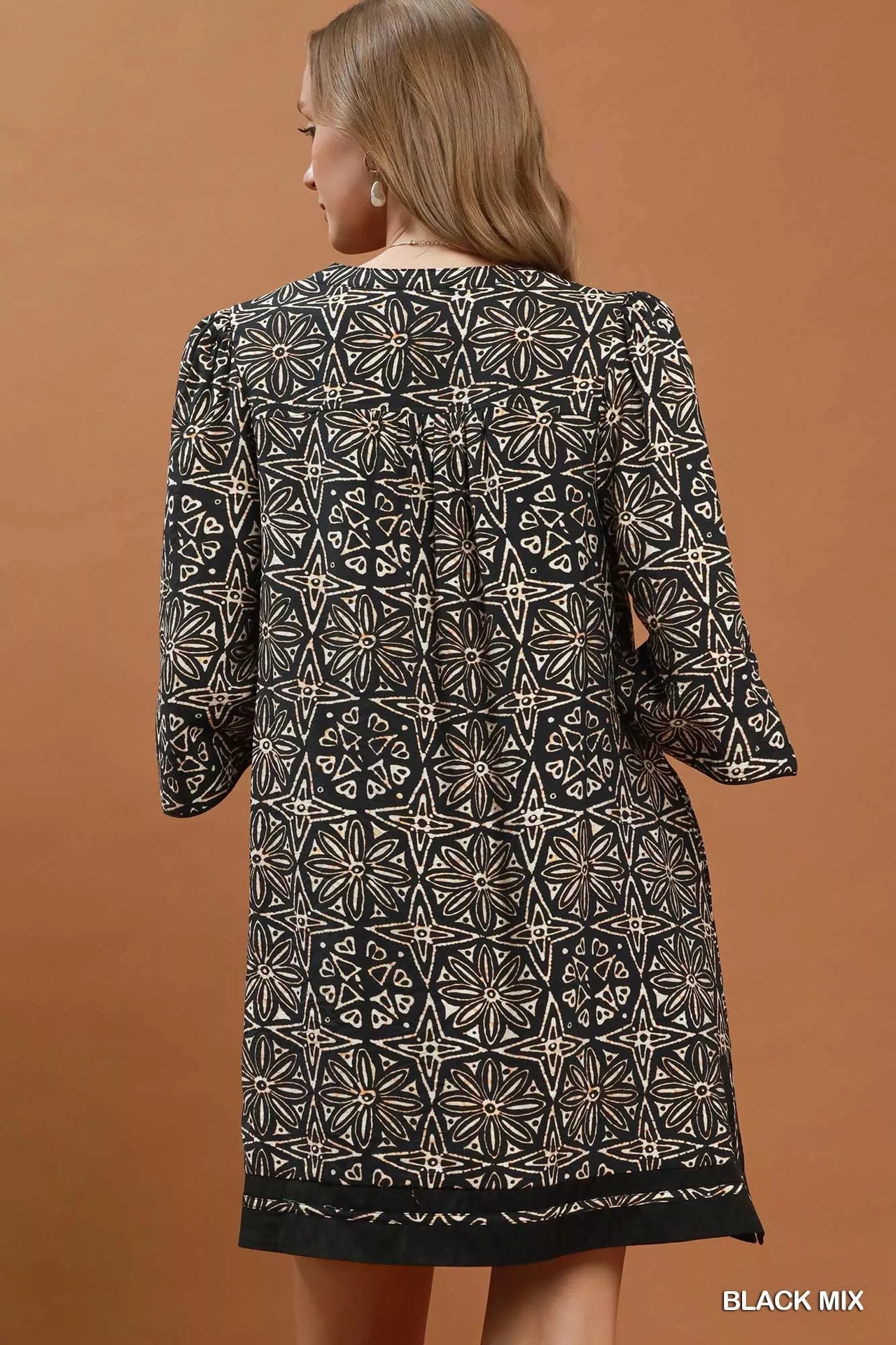 Umgee Mix Geometric Print V-Neck Tassel Detail Tunic Dress