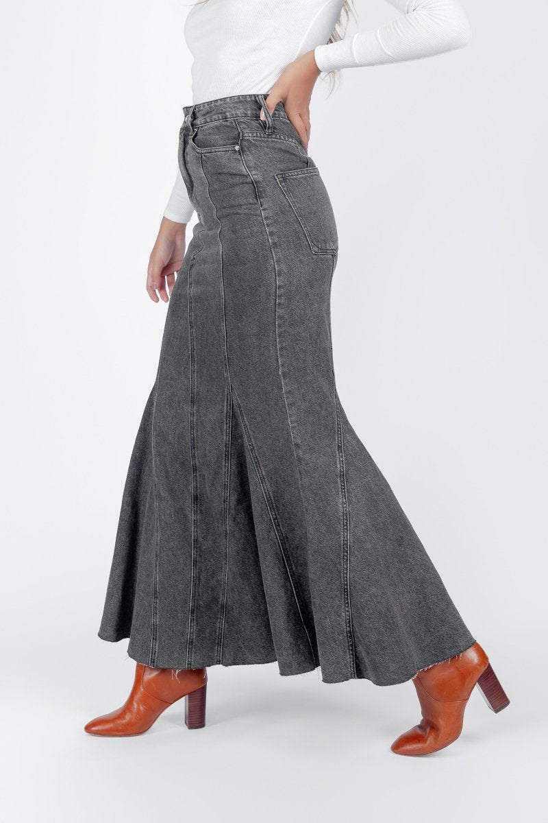 Arden Skirt (Black)