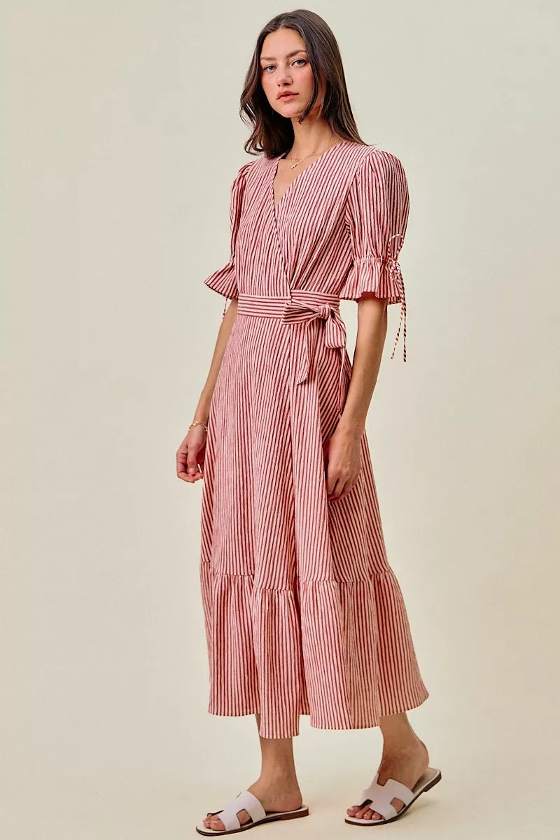 SO ME Stripe Textured Short Sleeves Lined Wrap Midi Dres