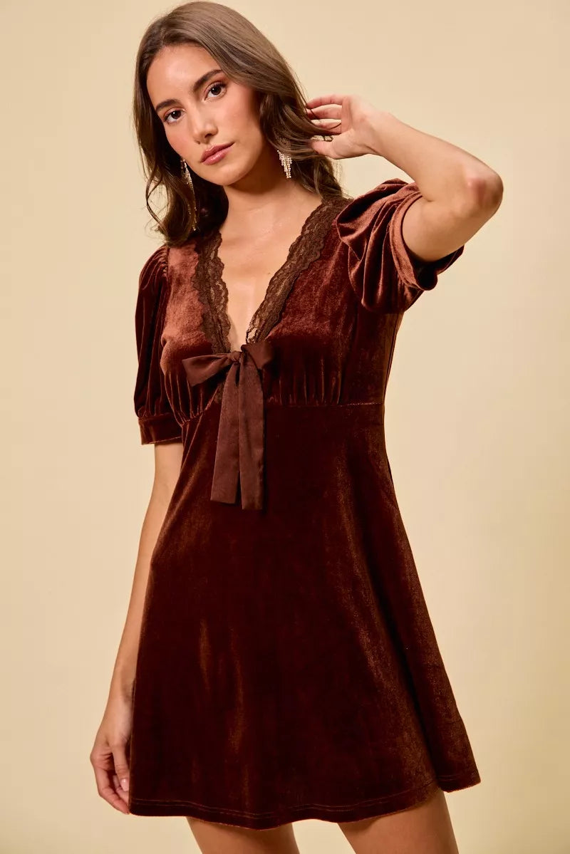 SO ME Velvet Short Sleeves Mini Dress