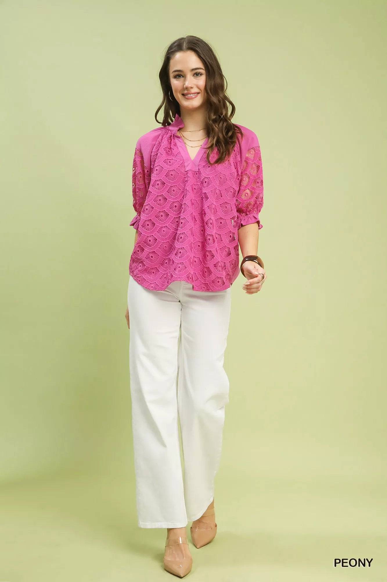 Umgee Linen V-Neck Lace Puff Sleeve Top
