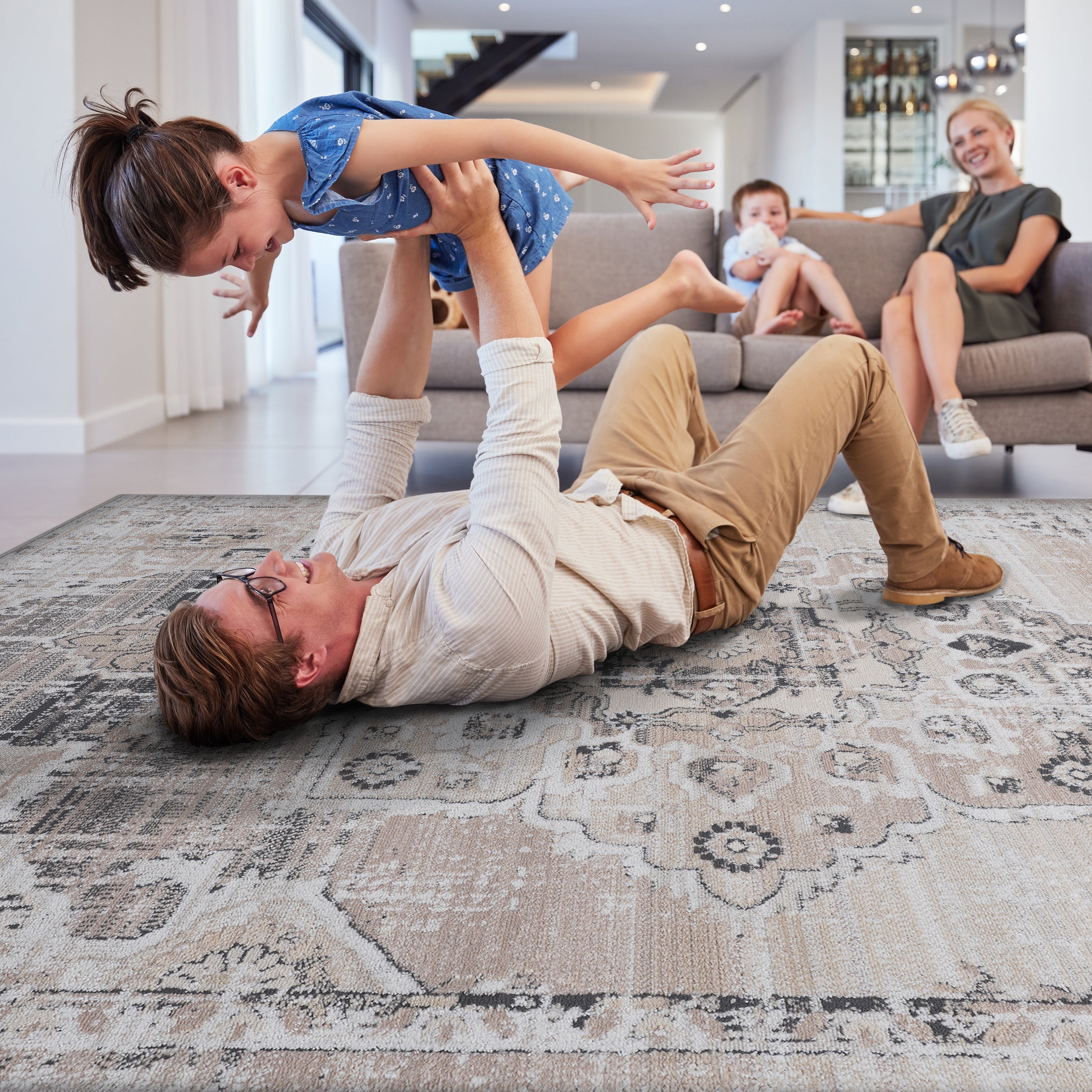 NAAR PAYAS Collection 5X7 Cream / Beige / Medallion Area Rug
