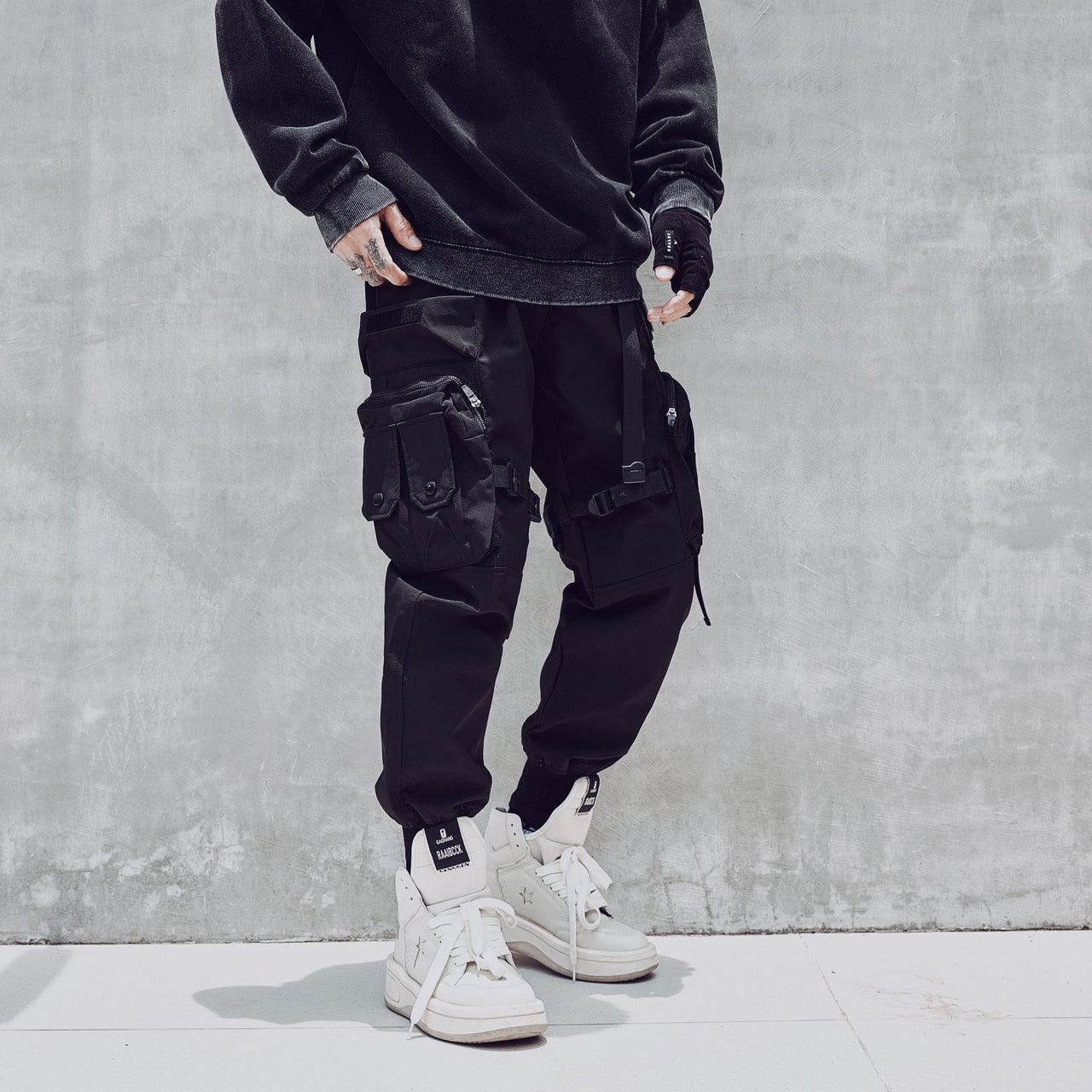 IBP440 Matte Black Paratrooper Joggers