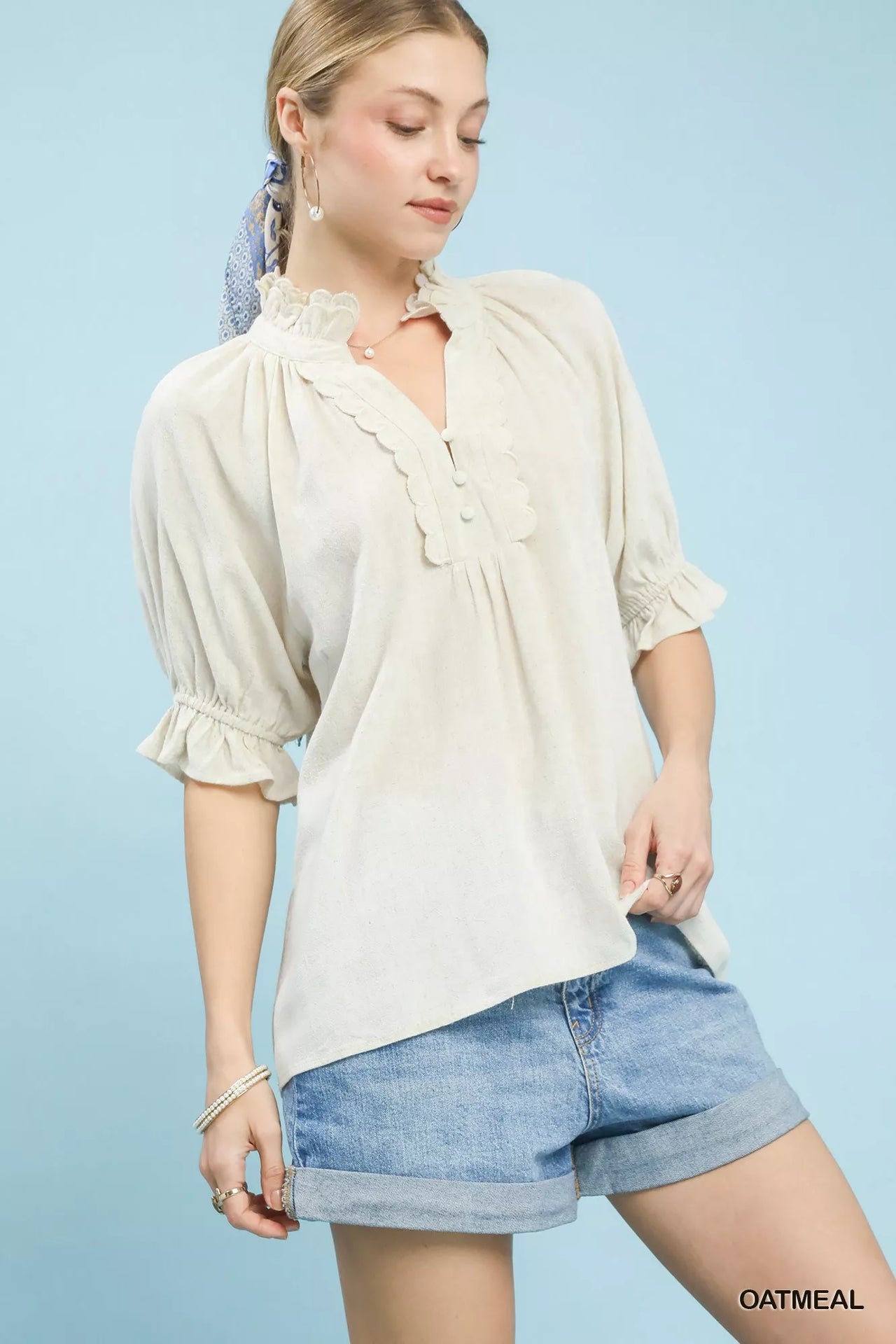 Umgee Linen Scalloped Ruffle Neck Blouse
