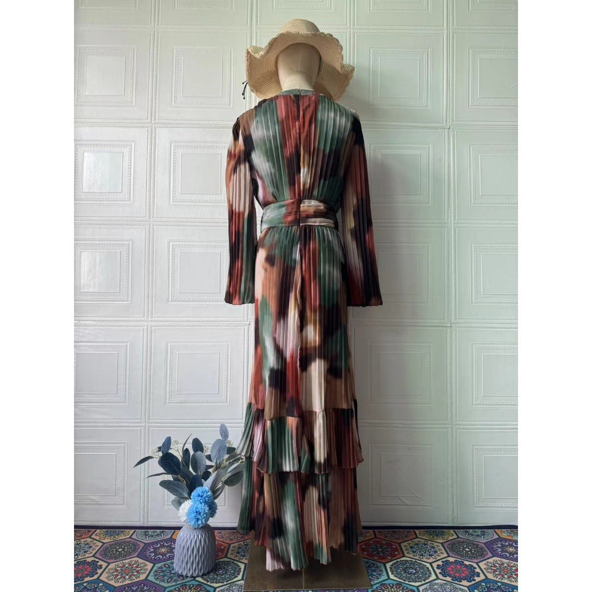 Bohemian Earth-Tone Maxi Dress Long Sleeve Crew Neck Pleated Dress (MA237)