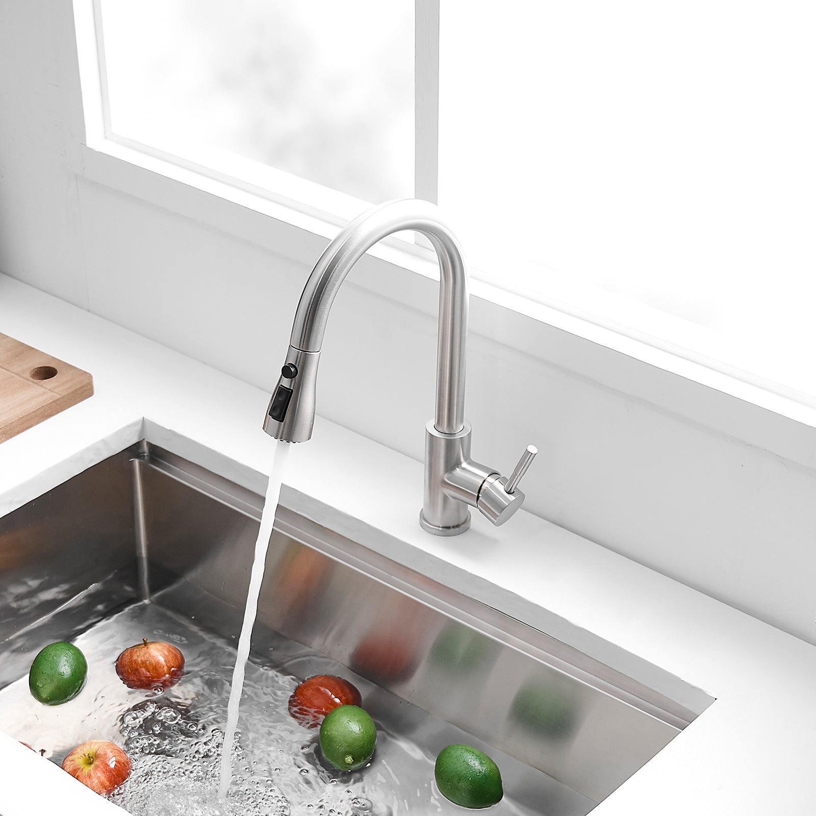 Kitchen Sink Faucet, Brushed Nickel Kitchen Faucets with Pull out Sprayer Stainless Steel Kitchen Faucet