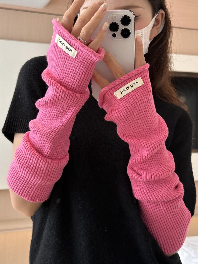 ‌Cascading Knit Sleeve Covers Cozy Elegance for Layered Style (MAC312)
