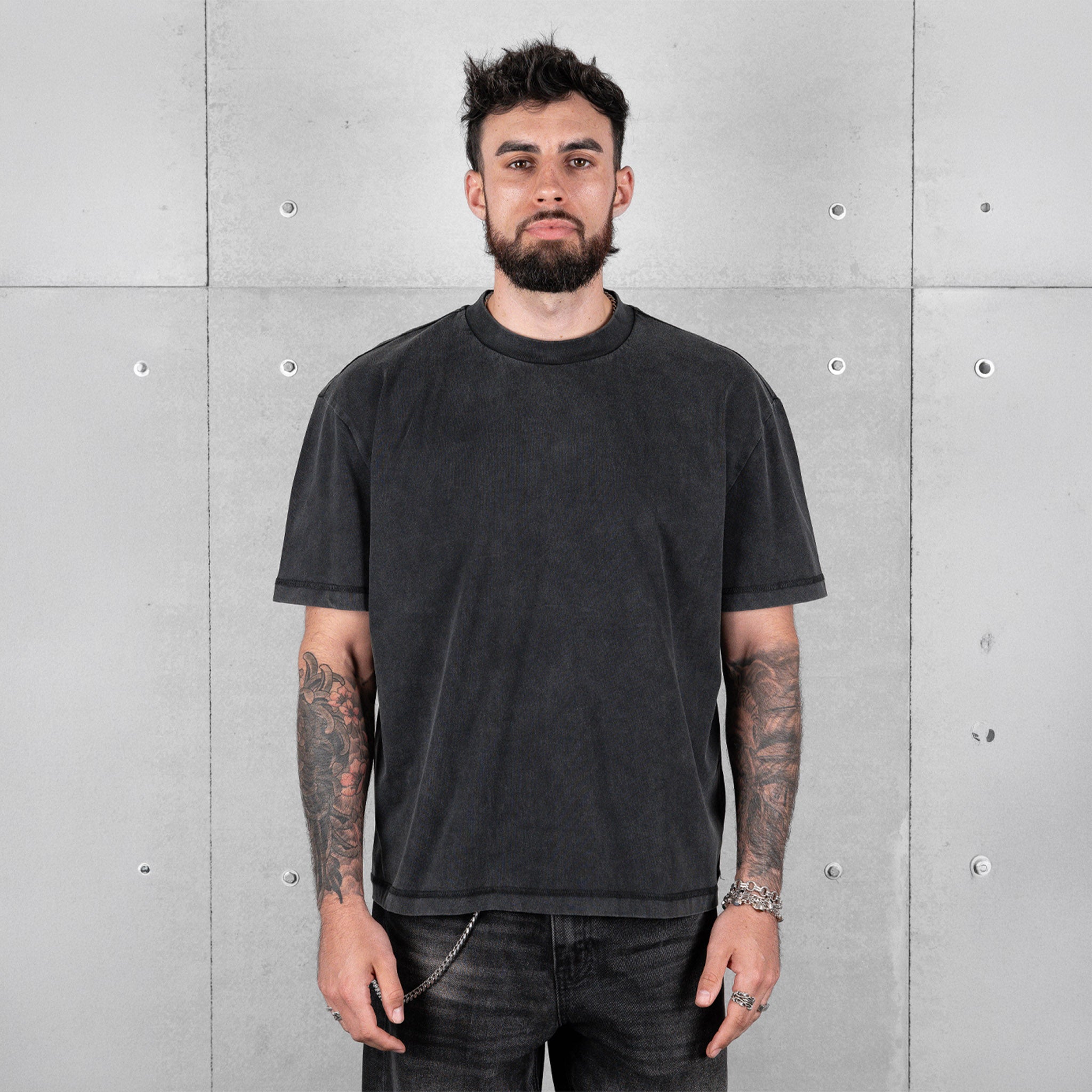 Commons Blank Star Embroidered Tee Acid Wash