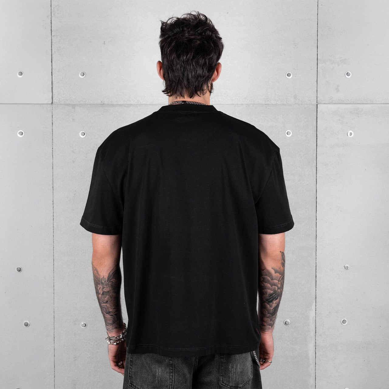 Commons Blank Star Embroidered Tee Jet Black
