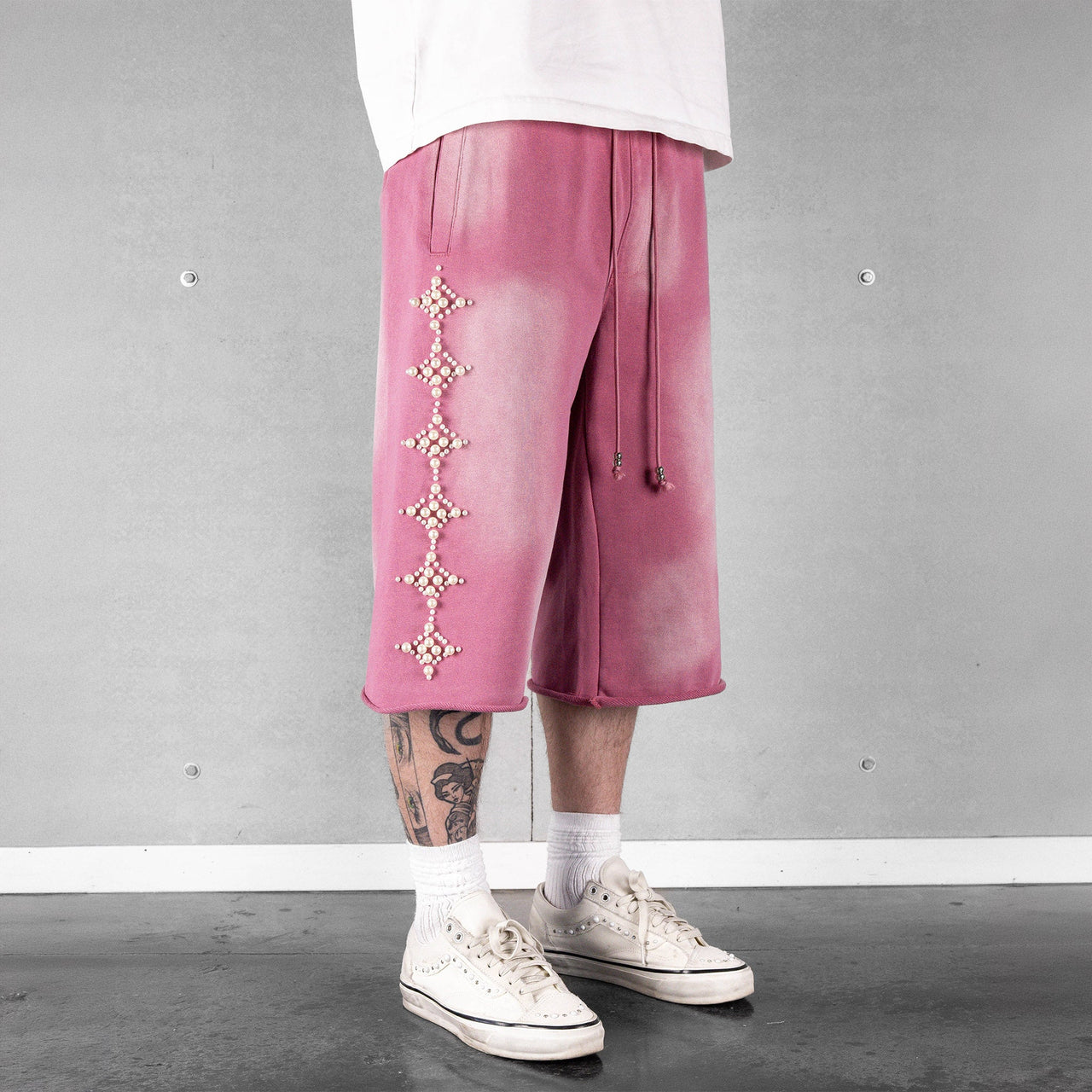 Commons Pearled Star Sweatshort Pink