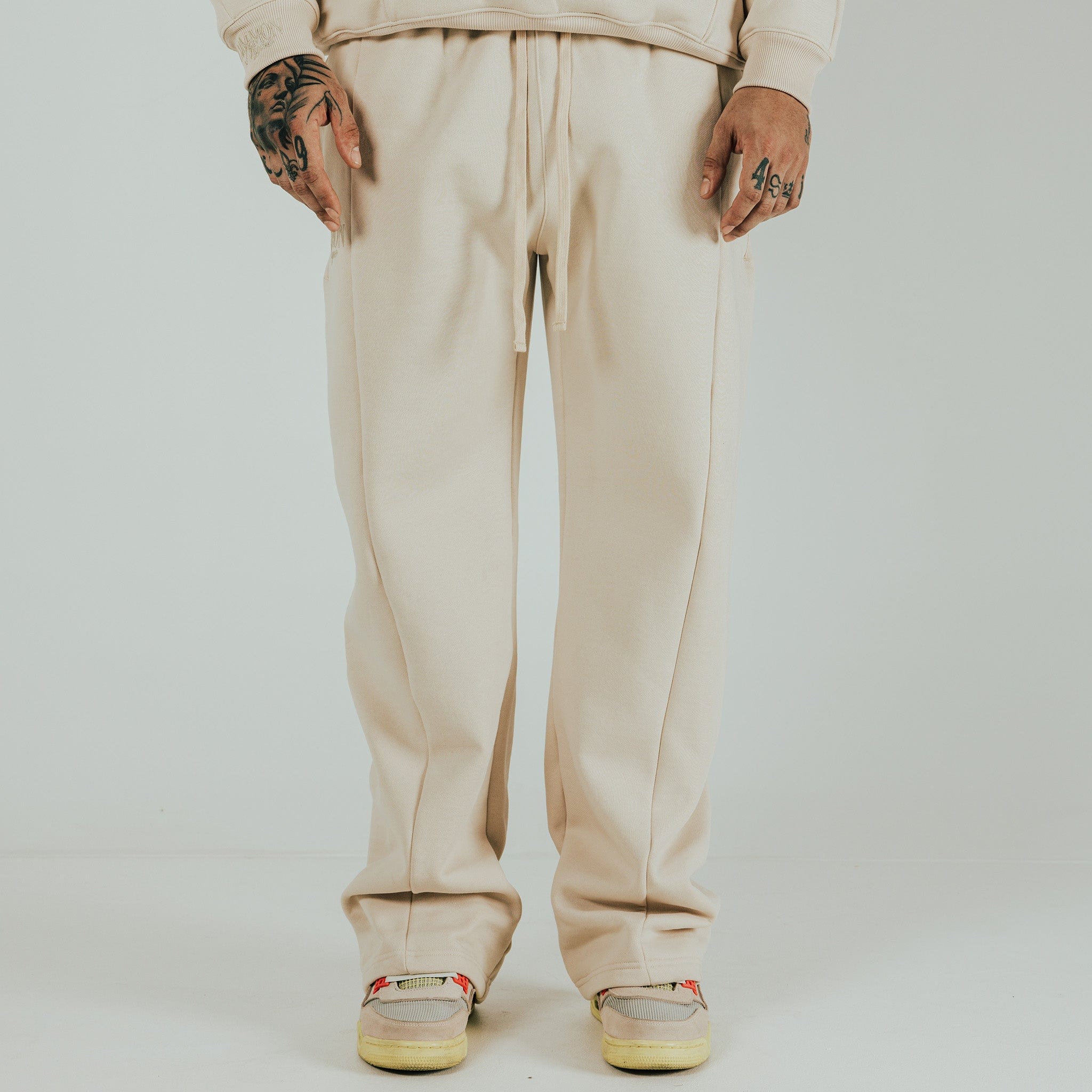 Common Hype Basic Sweatpant ‘Antique White’