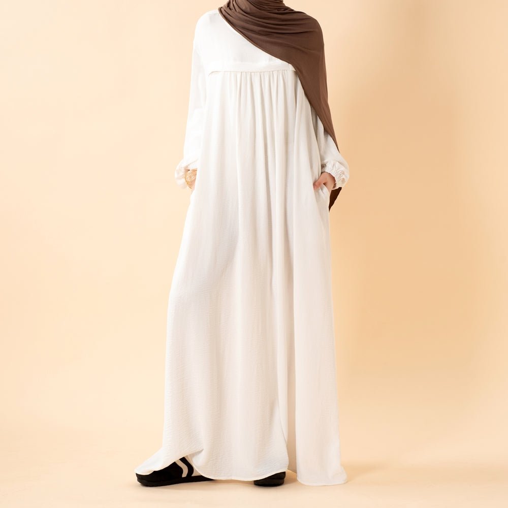 Crepe Abaya with Secure Pockets for Umrah (MA386)