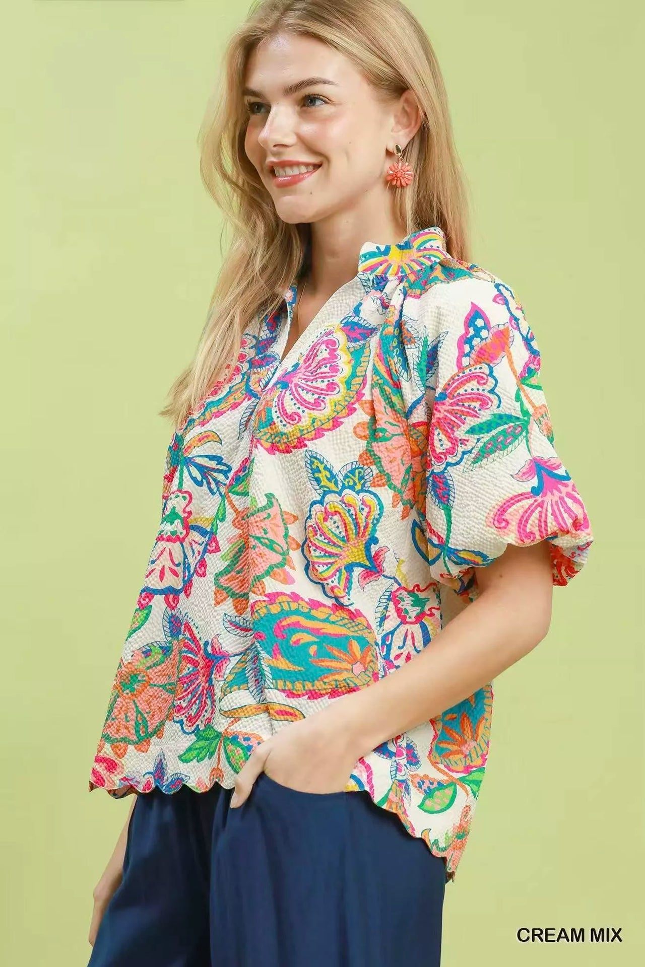 Umgee Mix Floral Print Scallop Hem Blouse