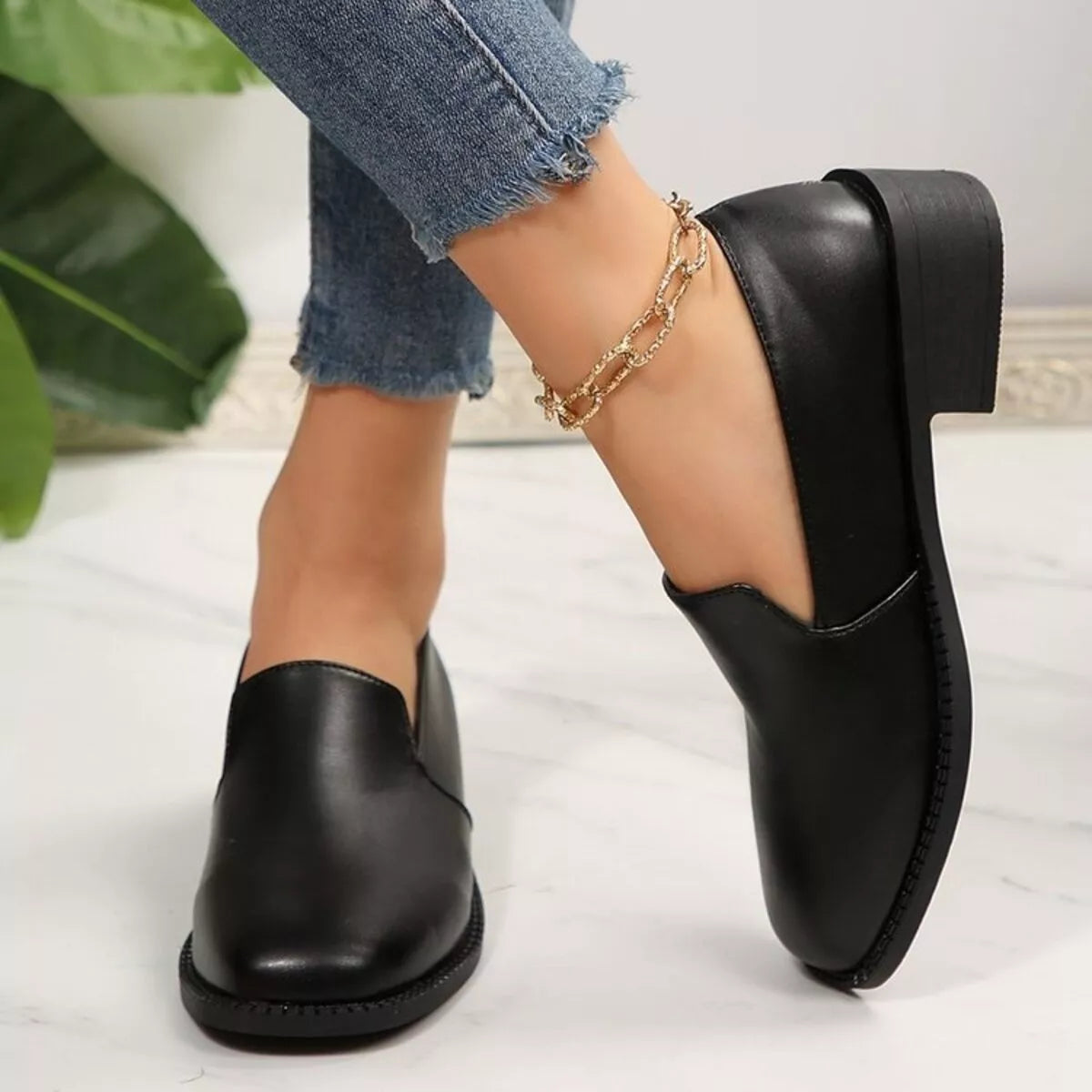 Round Toe Block Heels Loafers