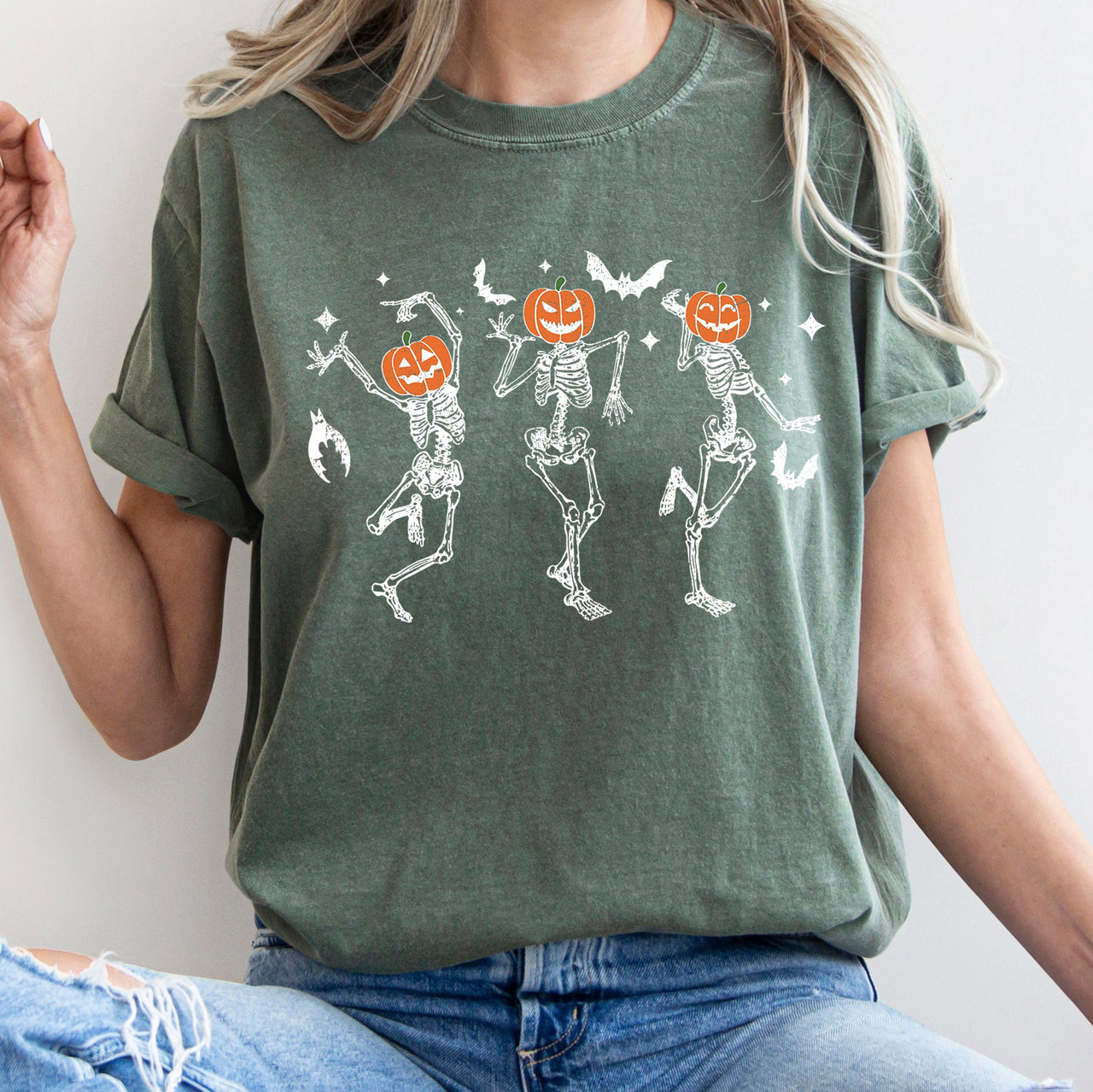 Dancing Pumpkin Skeletons Retro Halloween Comfort Colors Tee