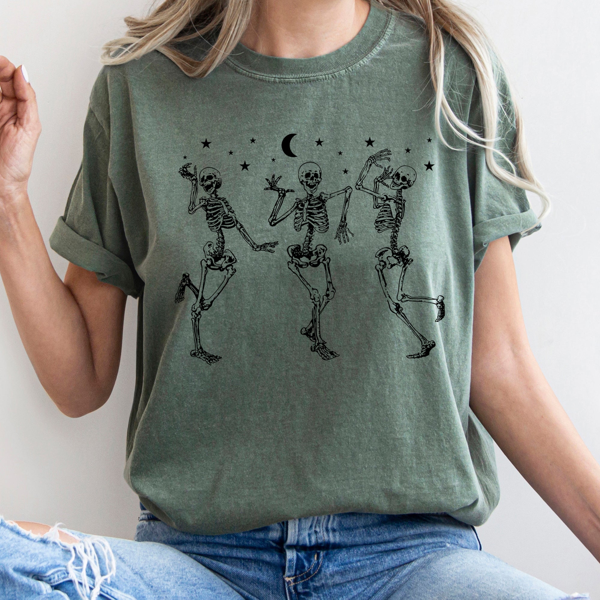 Dancing Skeletons At Night Retro Halloween Night Runway Parade Of Spooky Moonlight Comfort Colors Tee