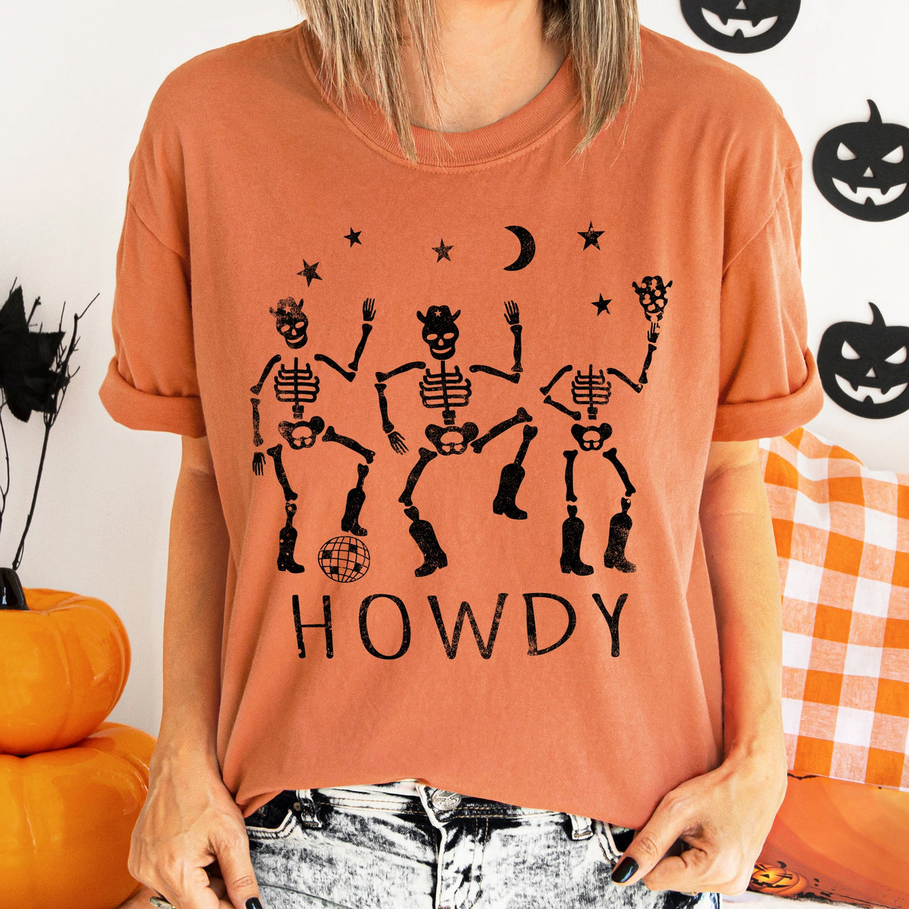 Howdy Skeletons Retro Halloween Night Parade Edition Limited Exclusive Comfort Colors Tee