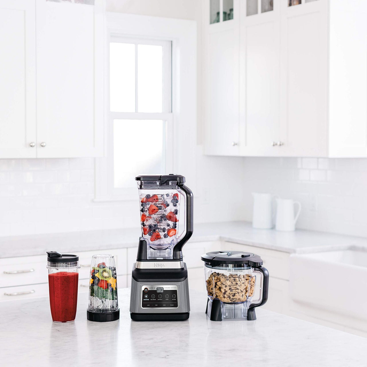 N inja BN801 Professional Plus Kitchen System, 1400 WP, 5 Functions for Smoothies, Chopping, Dough & More with Auto IQ, 72-oz.* Blender Pitcher, 64-oz. Processor Bowl, (2) 24-oz. To-Go Cups, Grey