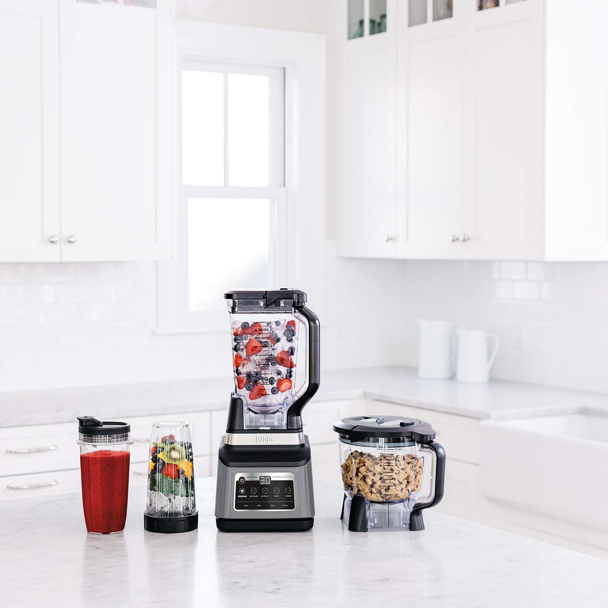 N inja BN801 Professional Plus Kitchen System, 1400 WP, 5 Functions for Smoothies, Chopping, Dough & More with Auto IQ, 72-oz.* Blender Pitcher, 64-oz. Processor Bowl, (2) 24-oz. To-Go Cups, Grey